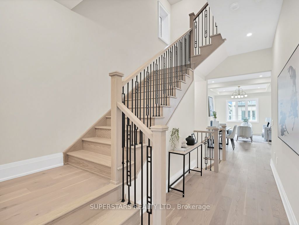 17 Cinquefoil Street