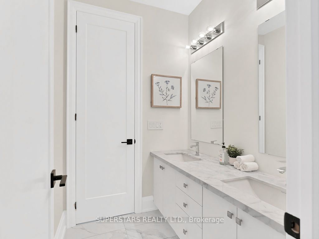 17 Cinquefoil Street