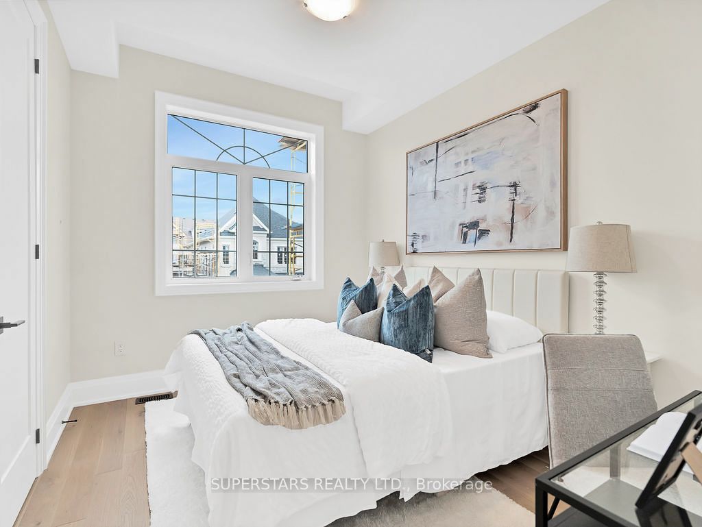 17 Cinquefoil Street