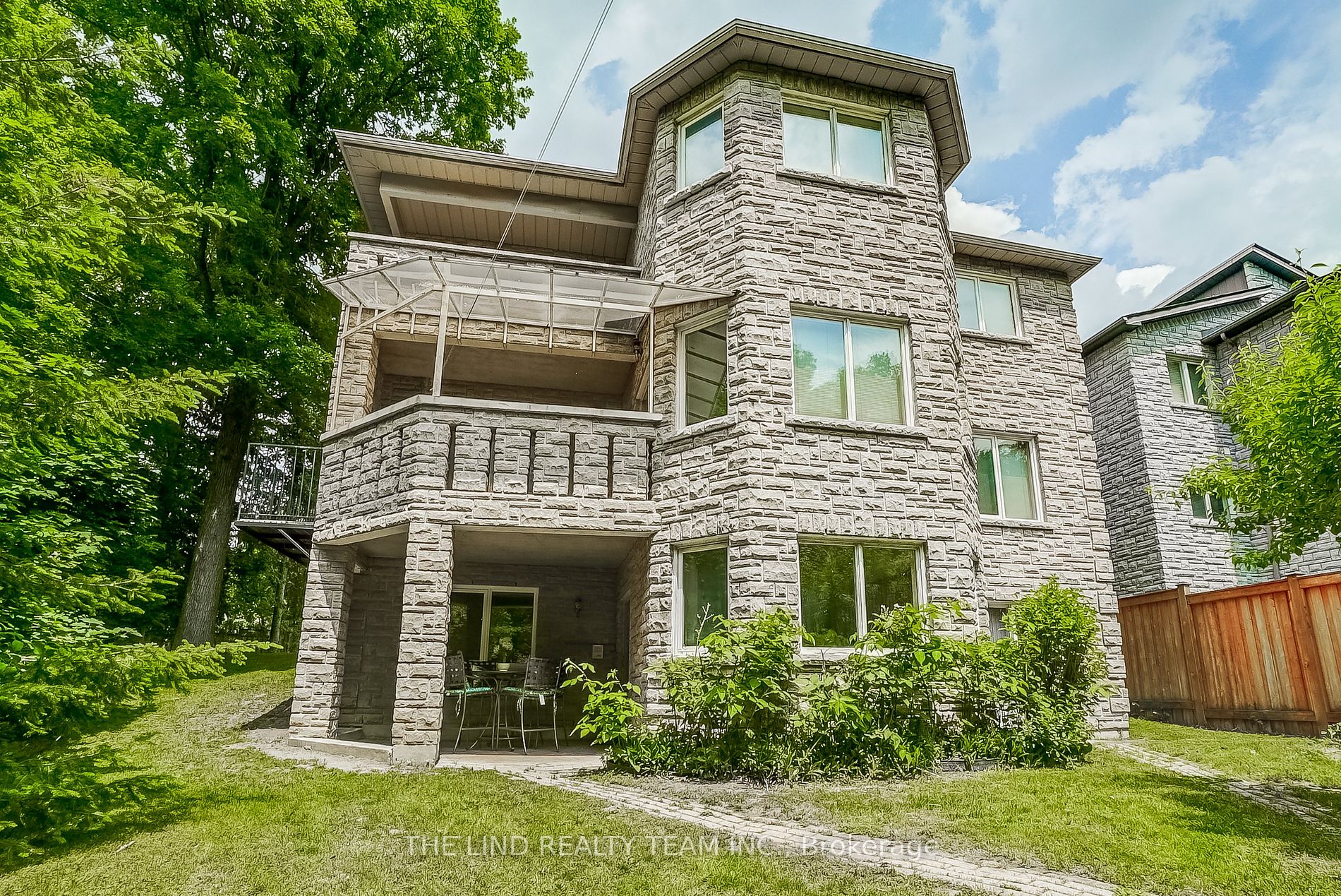 99 Birch Avenue