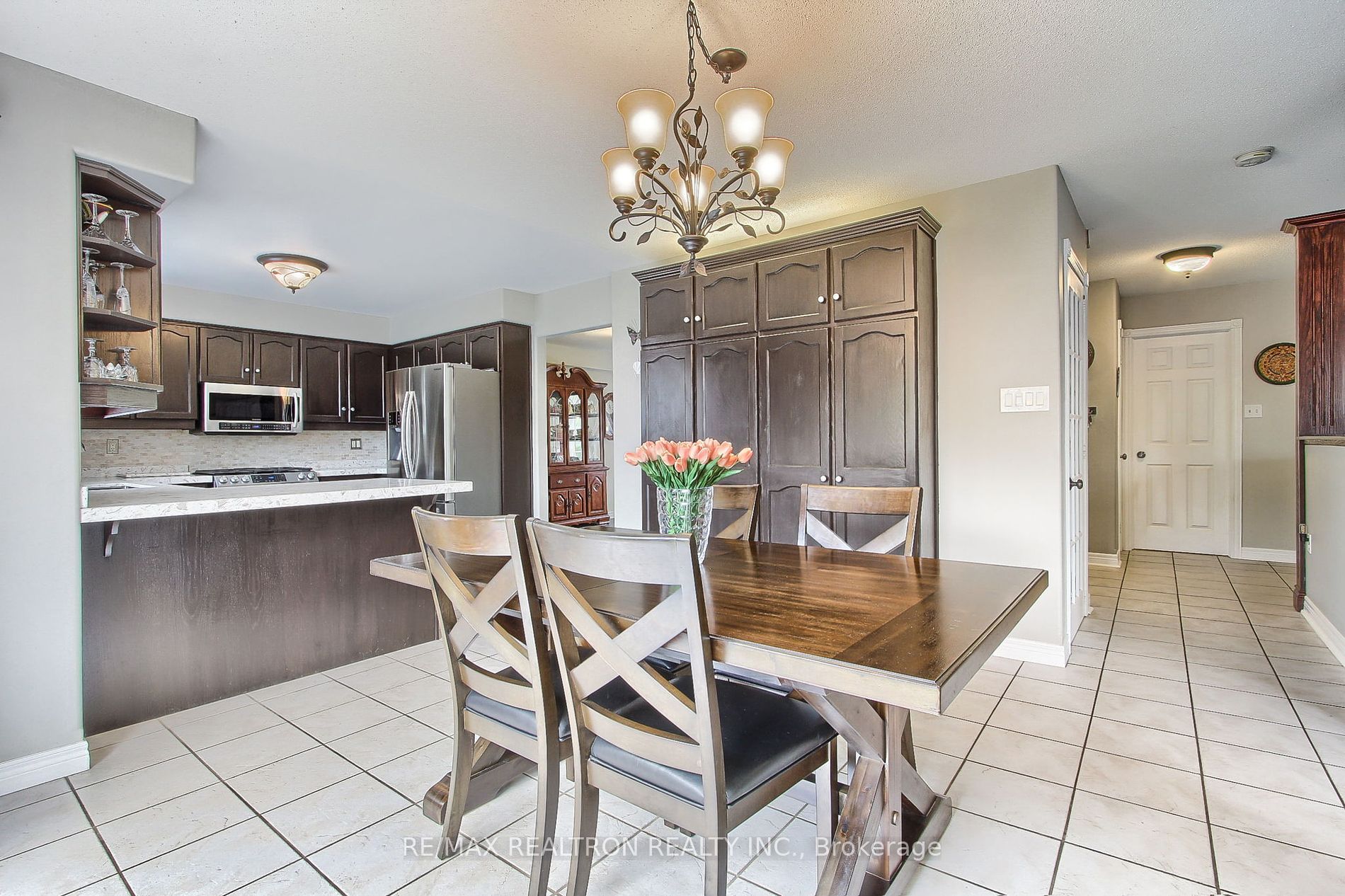 31 Kerfoot Cres