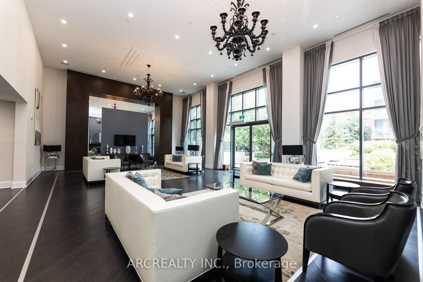 7608 Yonge Street #618