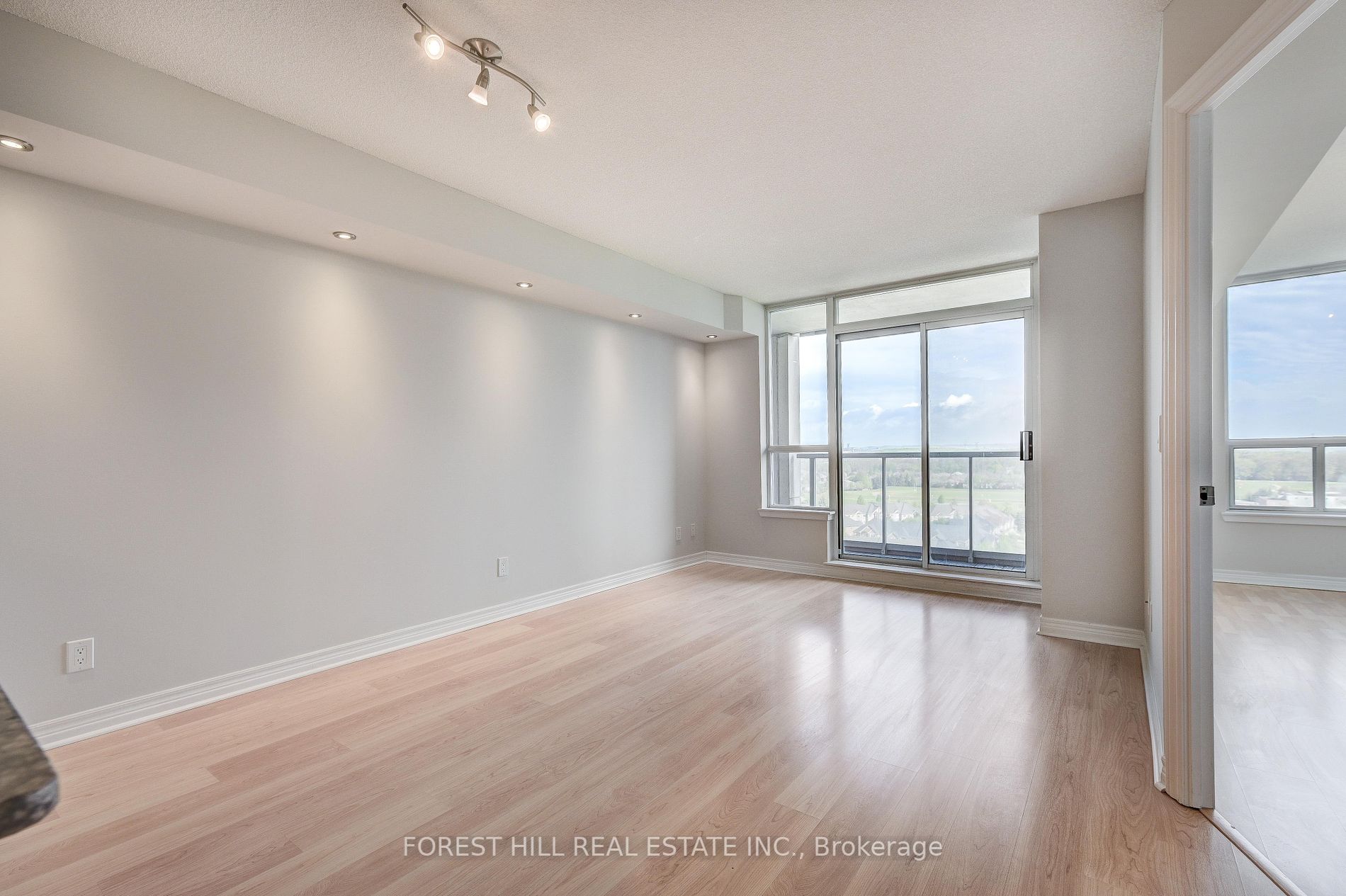 15 North Park Rd, #1509