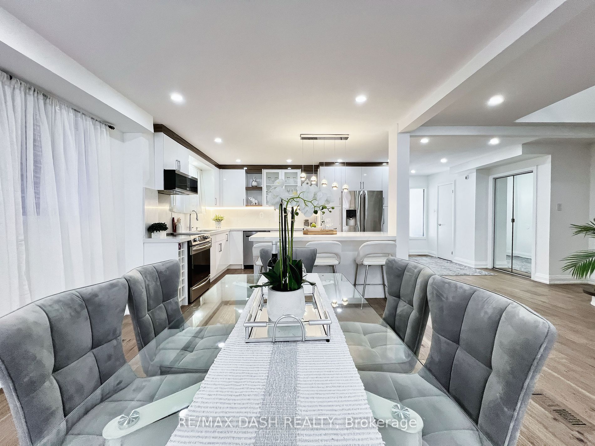 14 Mortimer Crt