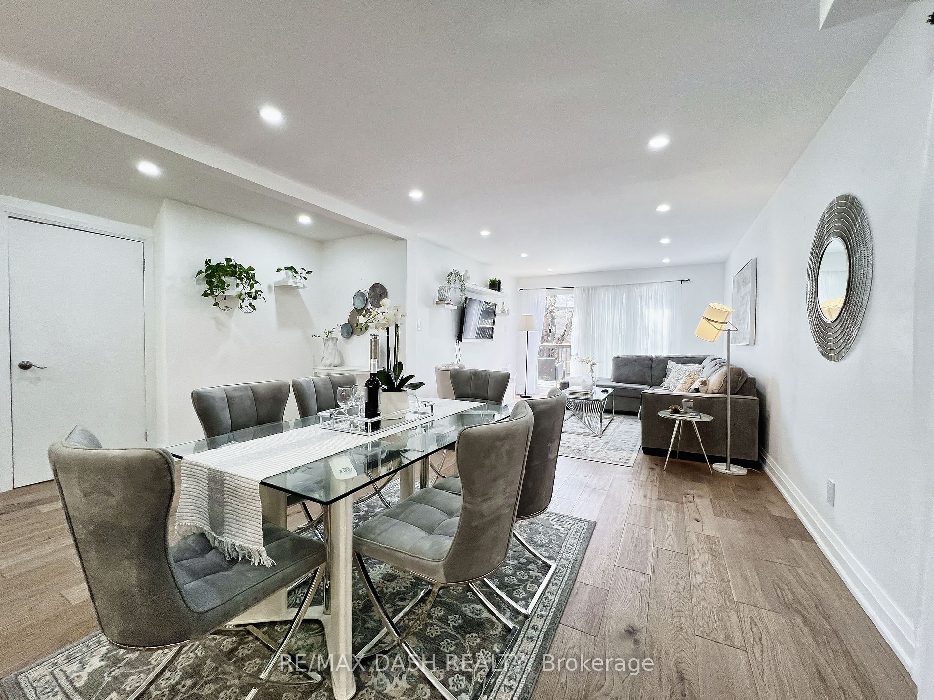 14 Mortimer Crt