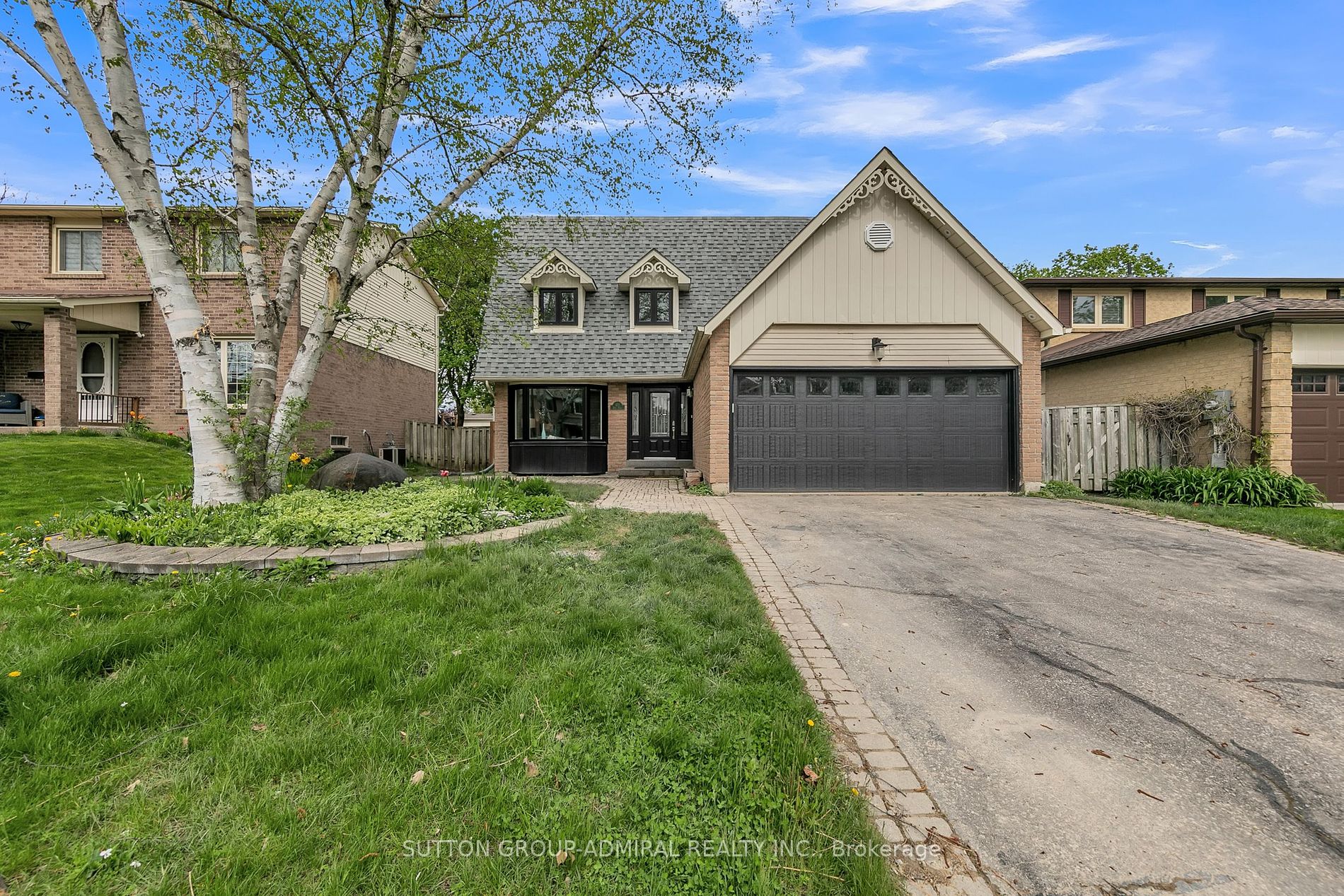 371 Erin Tr