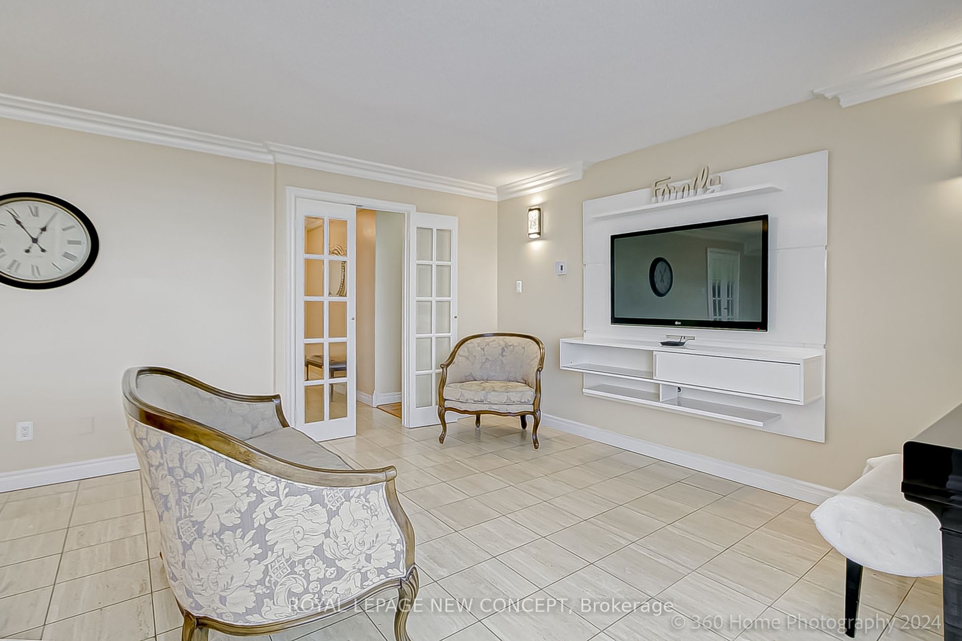 1 Royal Orchard Boulevard, #1002