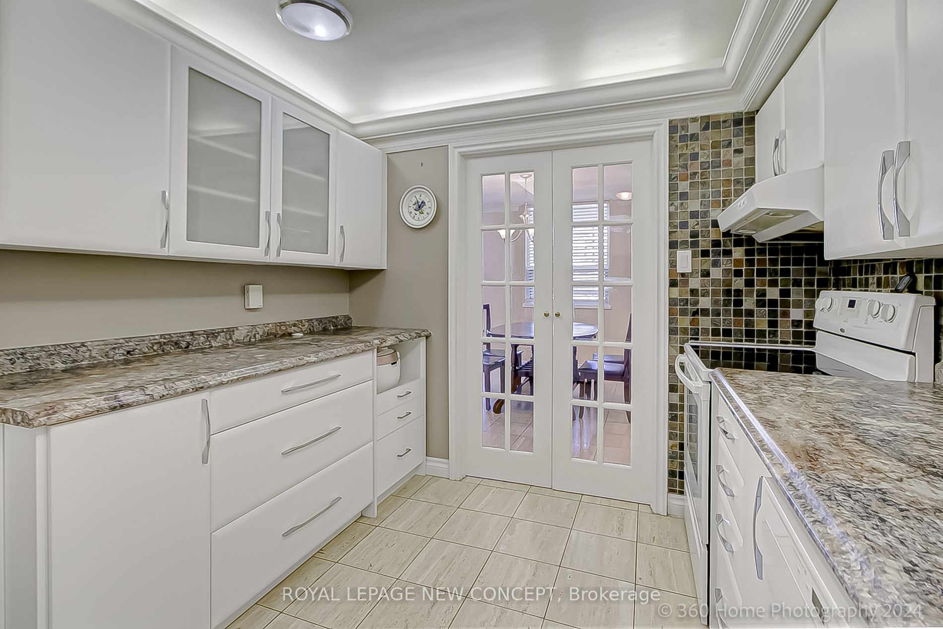 1 Royal Orchard Boulevard, #1002