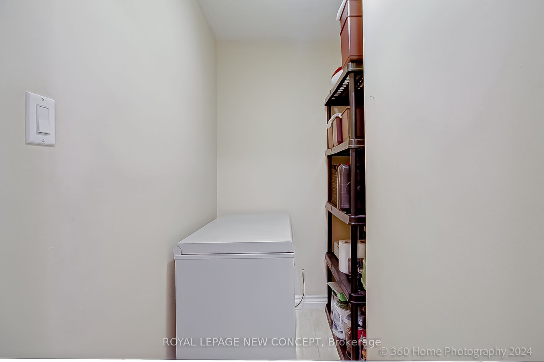 1 Royal Orchard Boulevard, #1002
