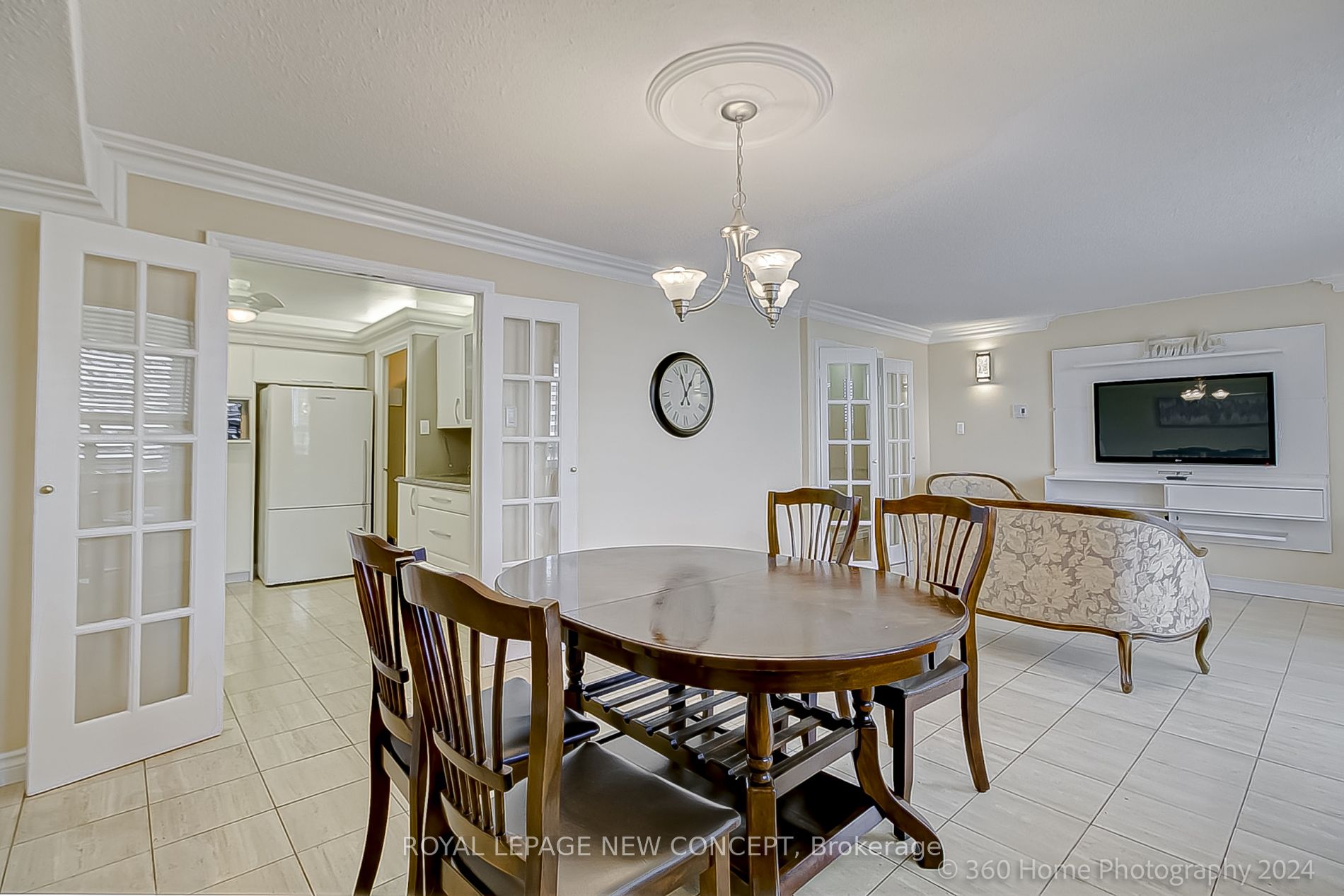 1 Royal Orchard Boulevard, #1002