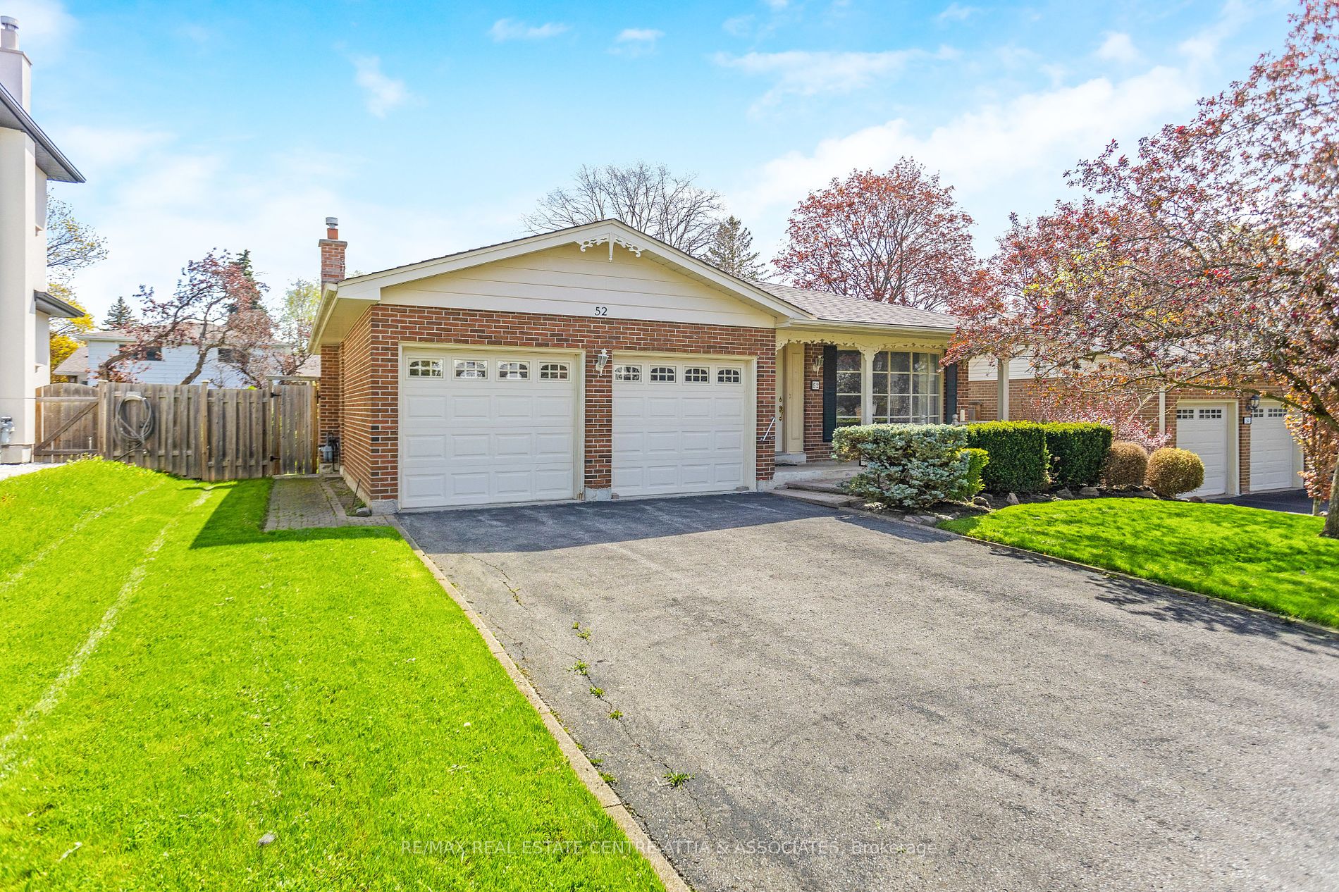 52 Shady Lane Crescent