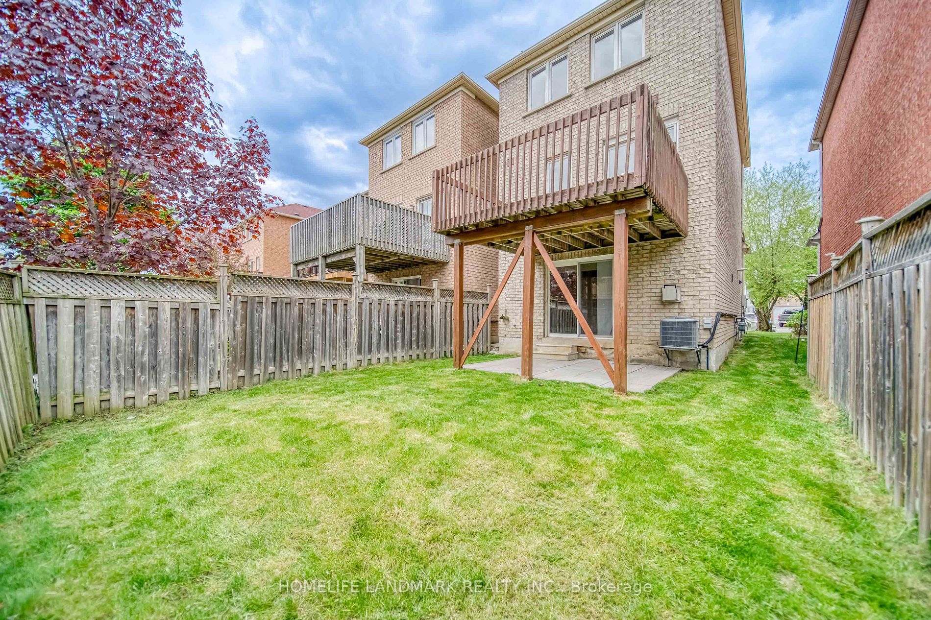 63 Sassafras Circ