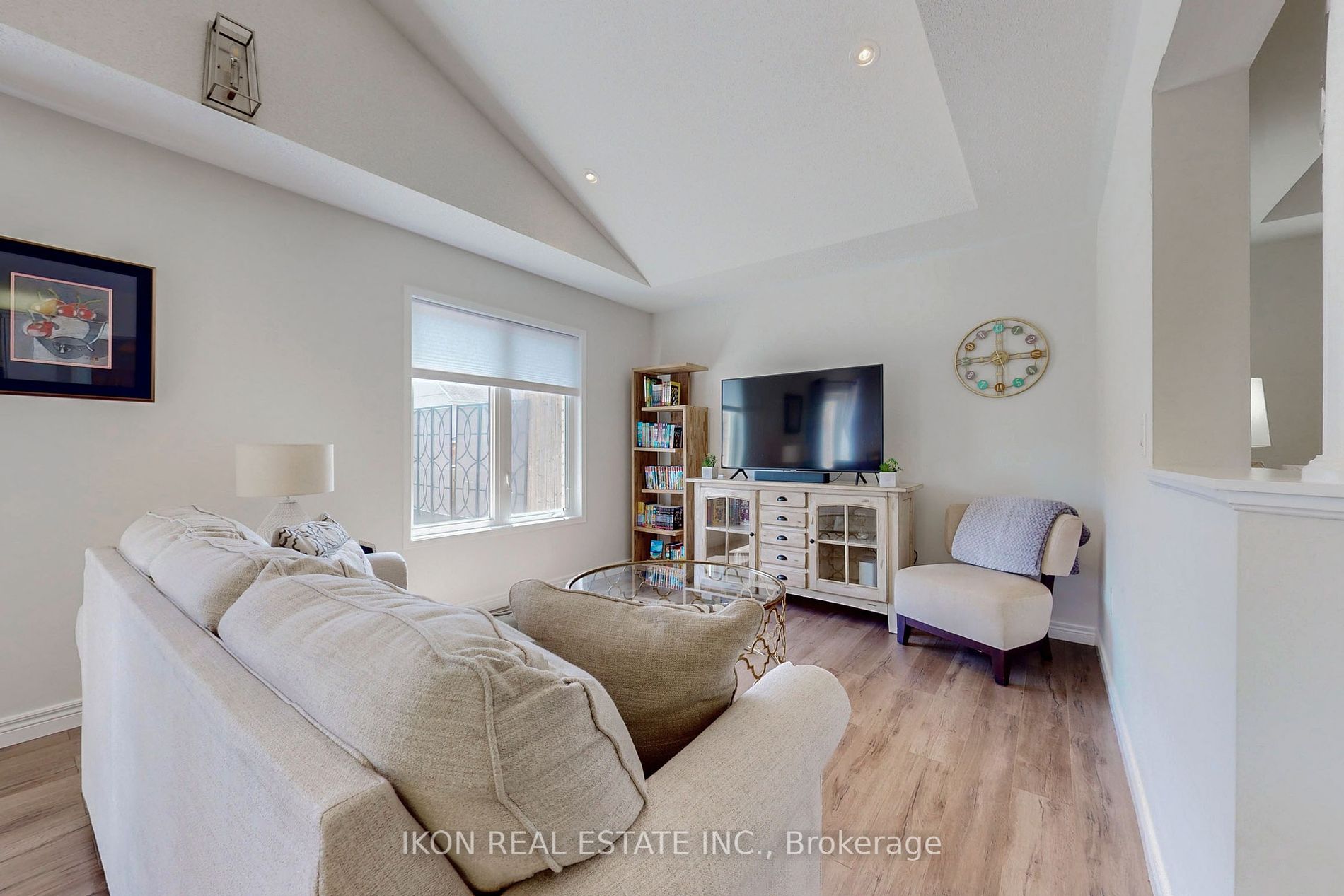 1159 Kell Street