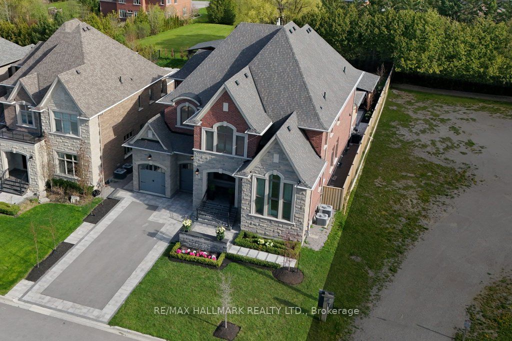 5 Hogan Court