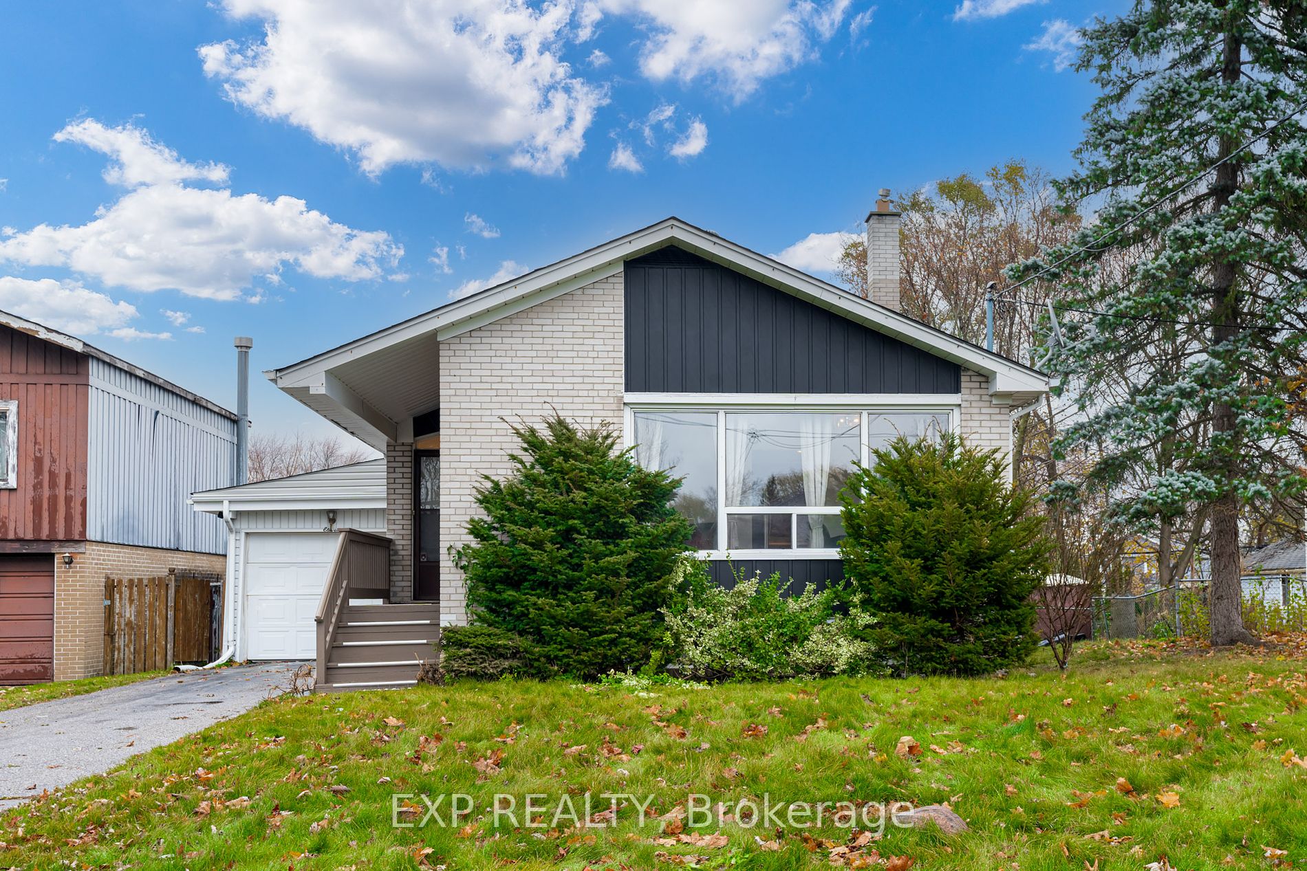11 Webster Dr