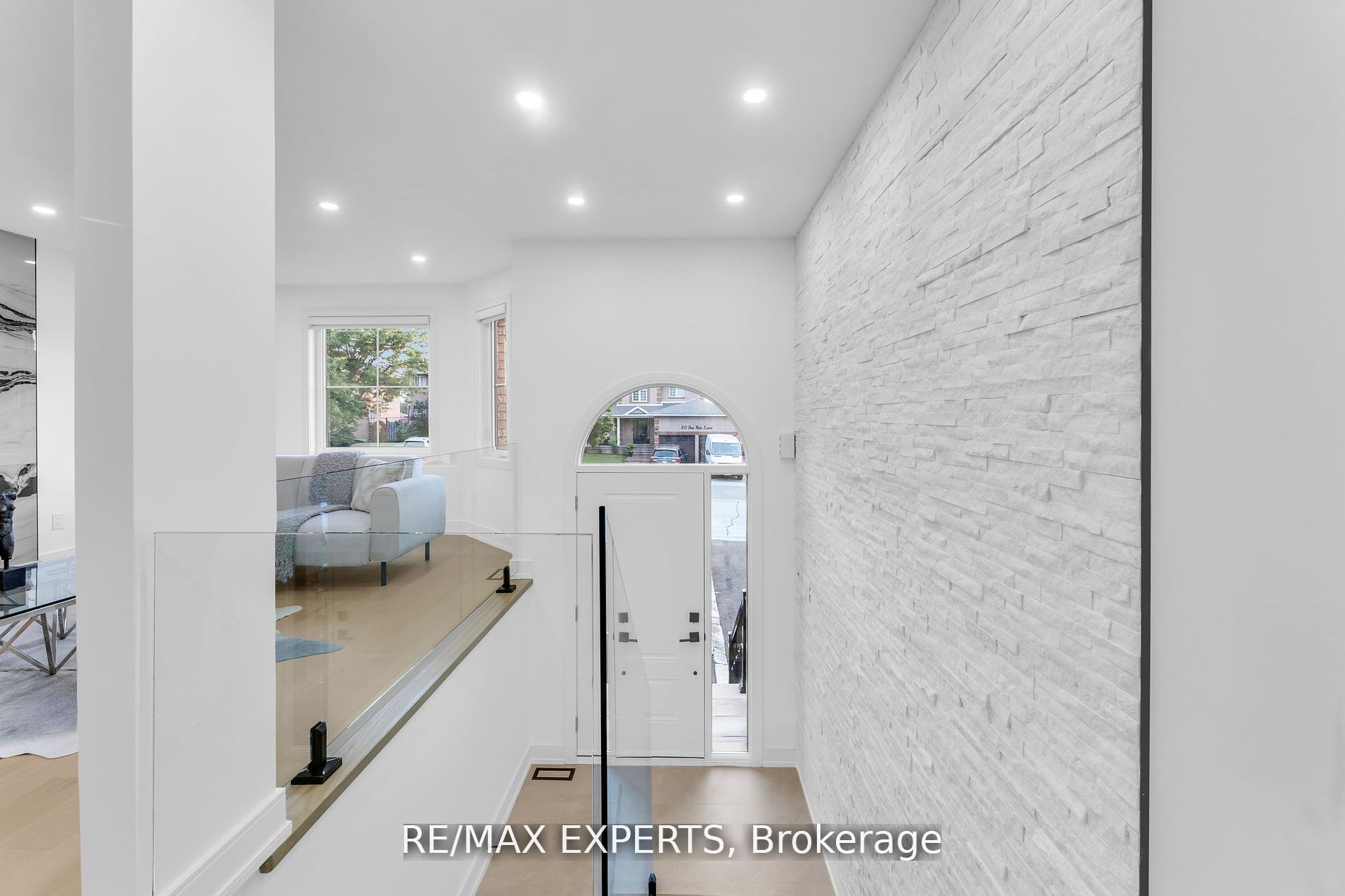 33 Fox Run Lane