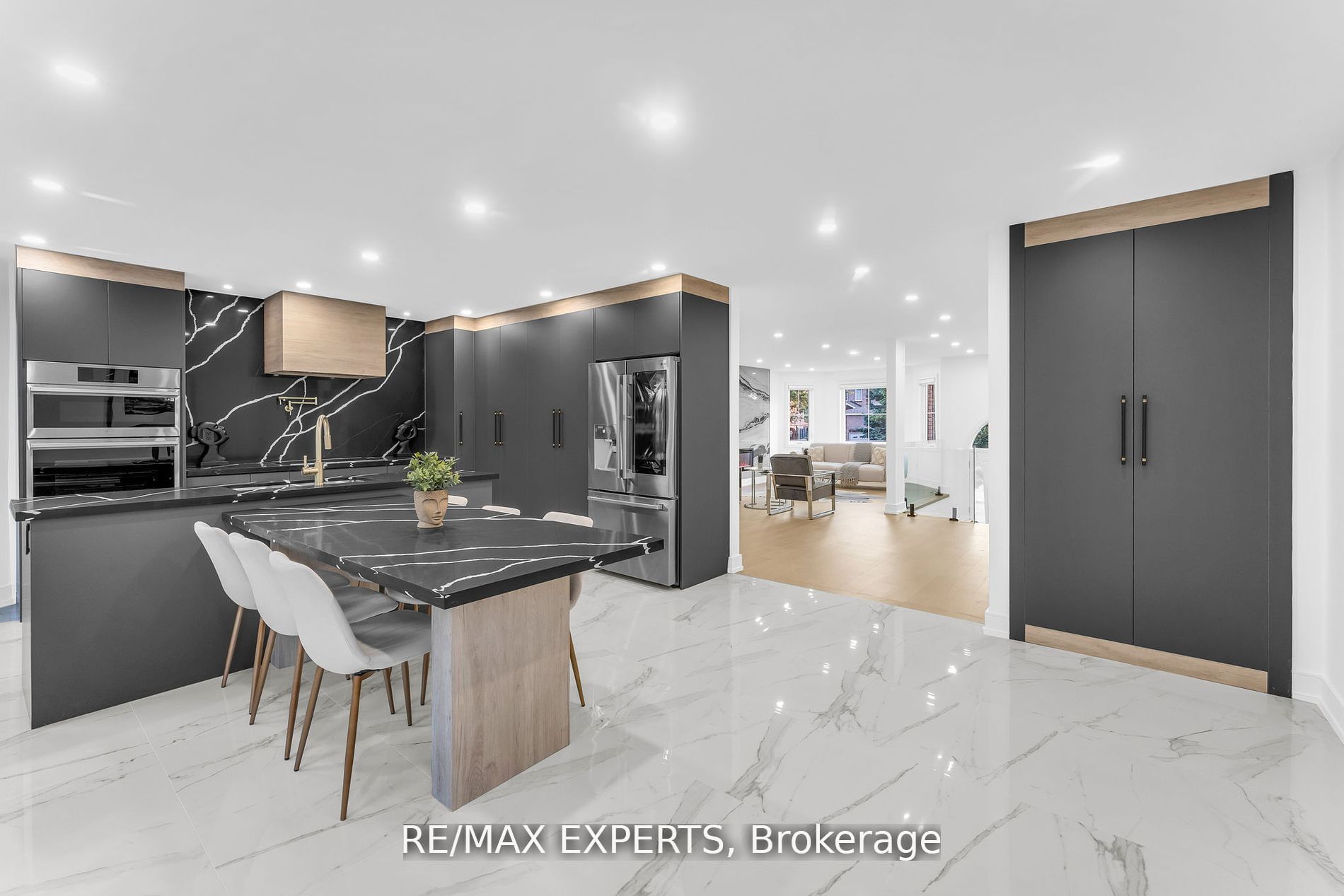 33 Fox Run Lane