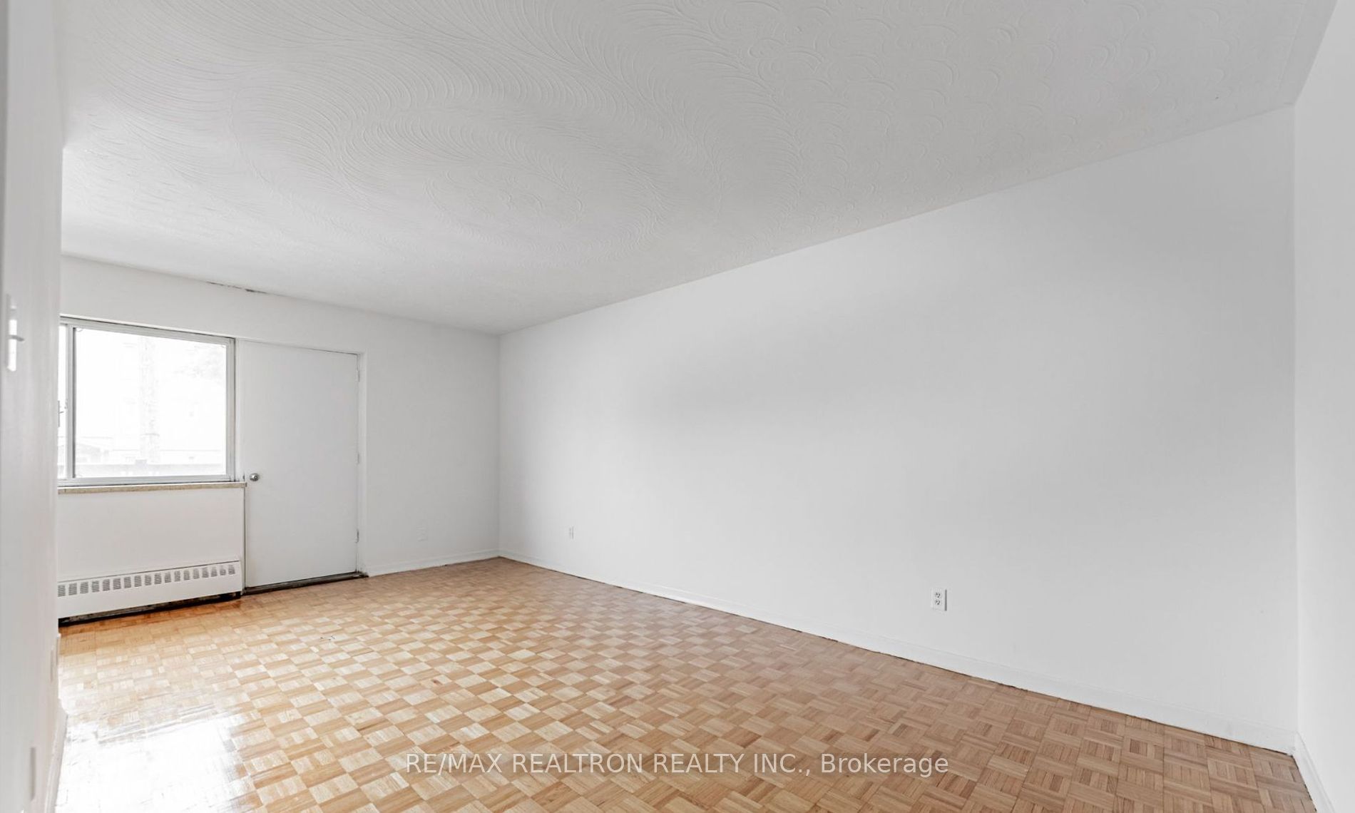 165 Colborne Avenue, #405