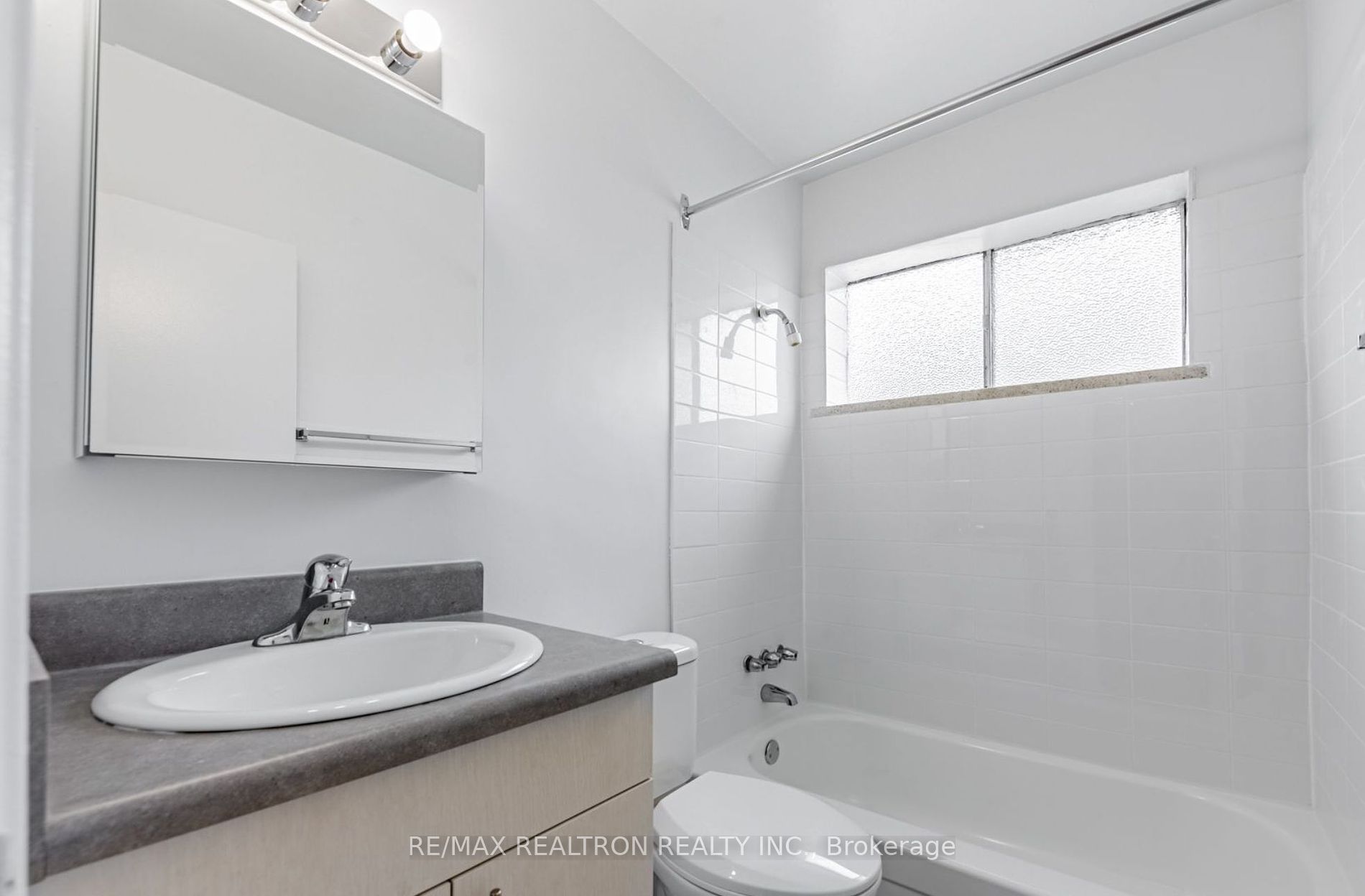165 Colborne Avenue, #405