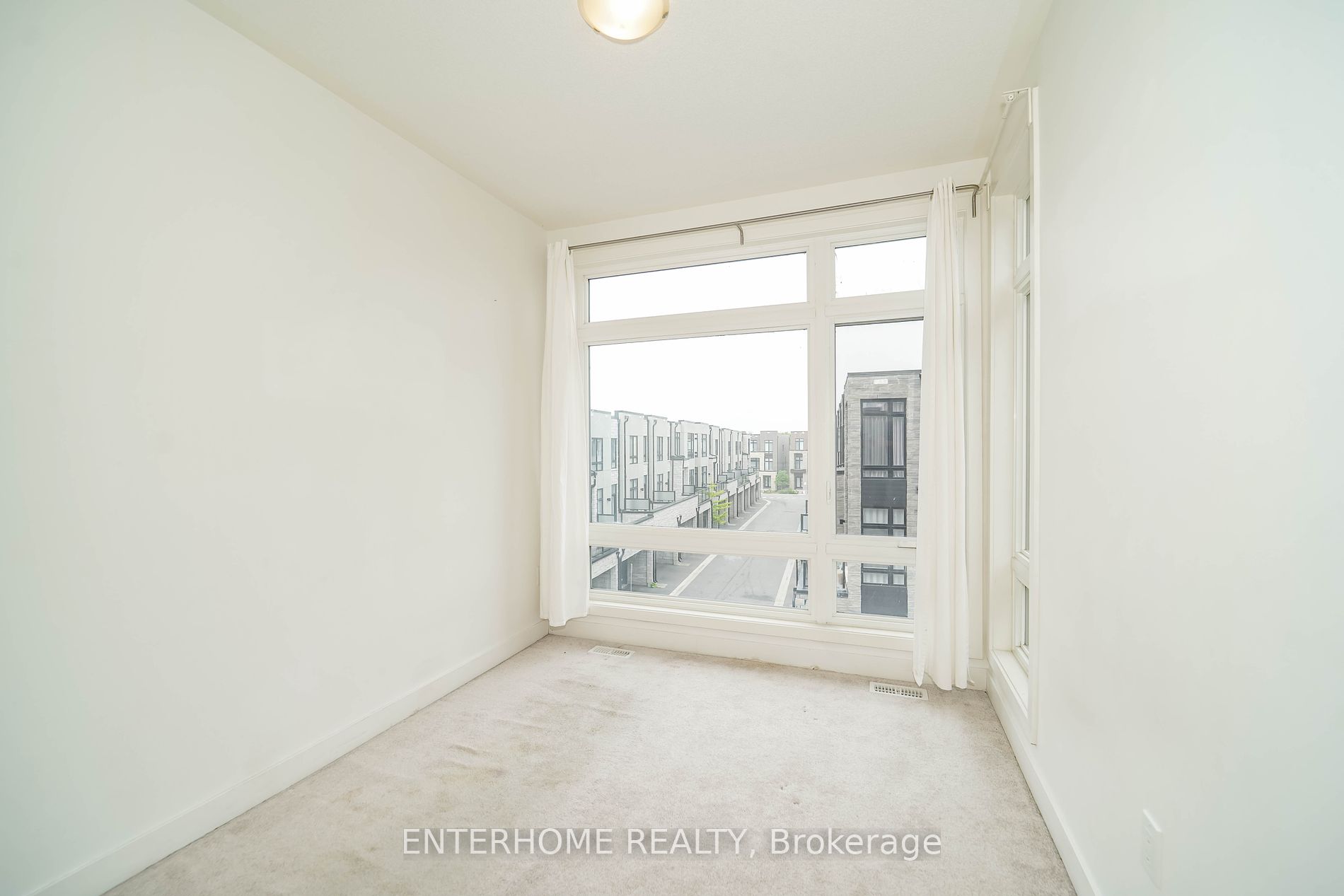 119 Carpaccio Ave