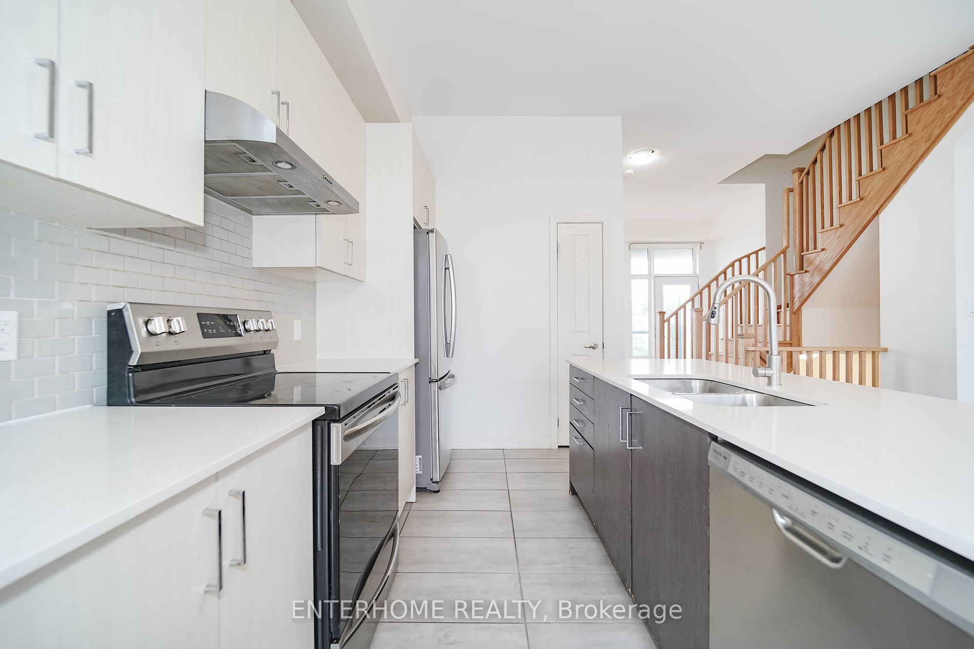 119 Carpaccio Ave