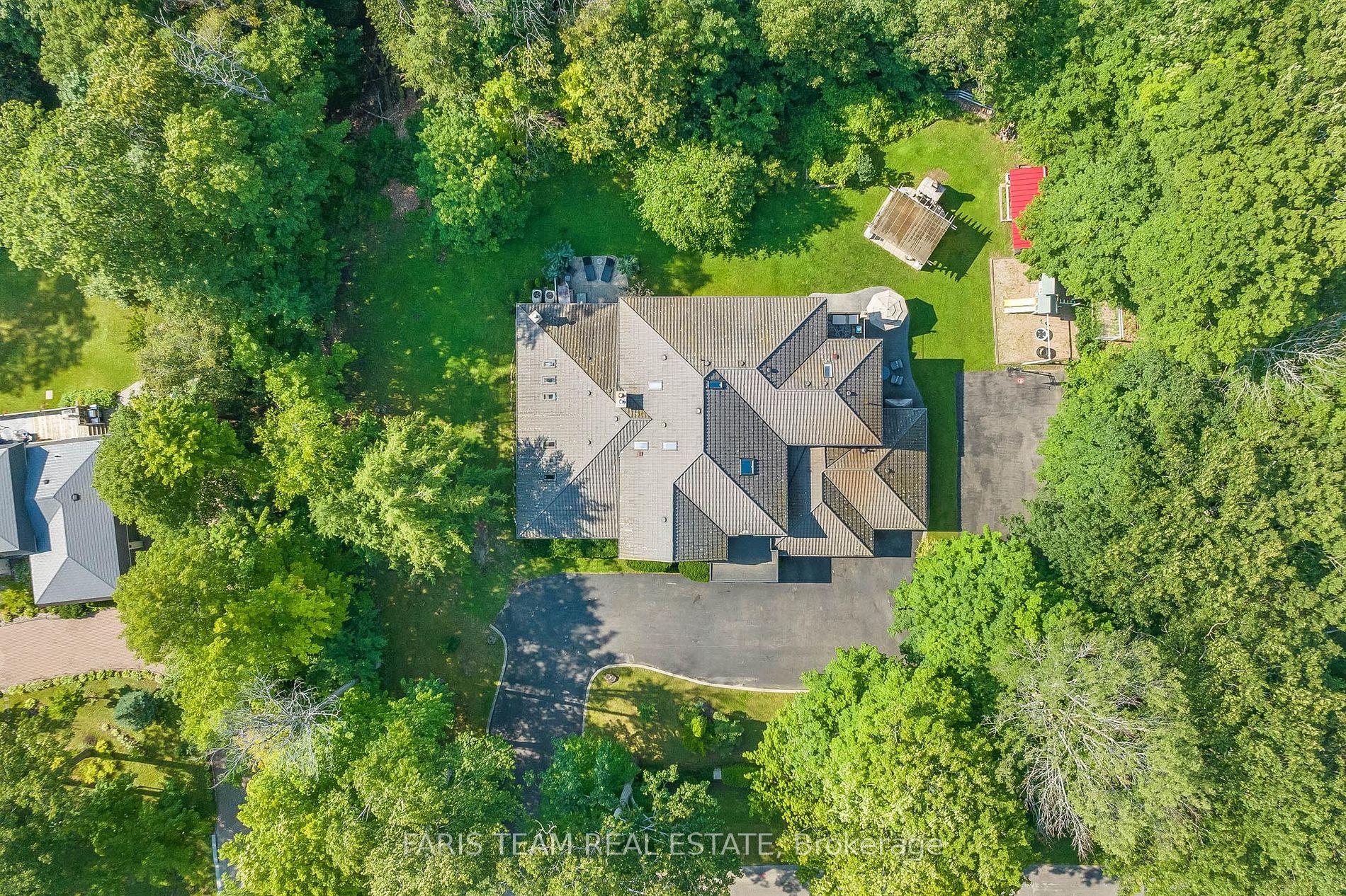 1826 Quantz Cres