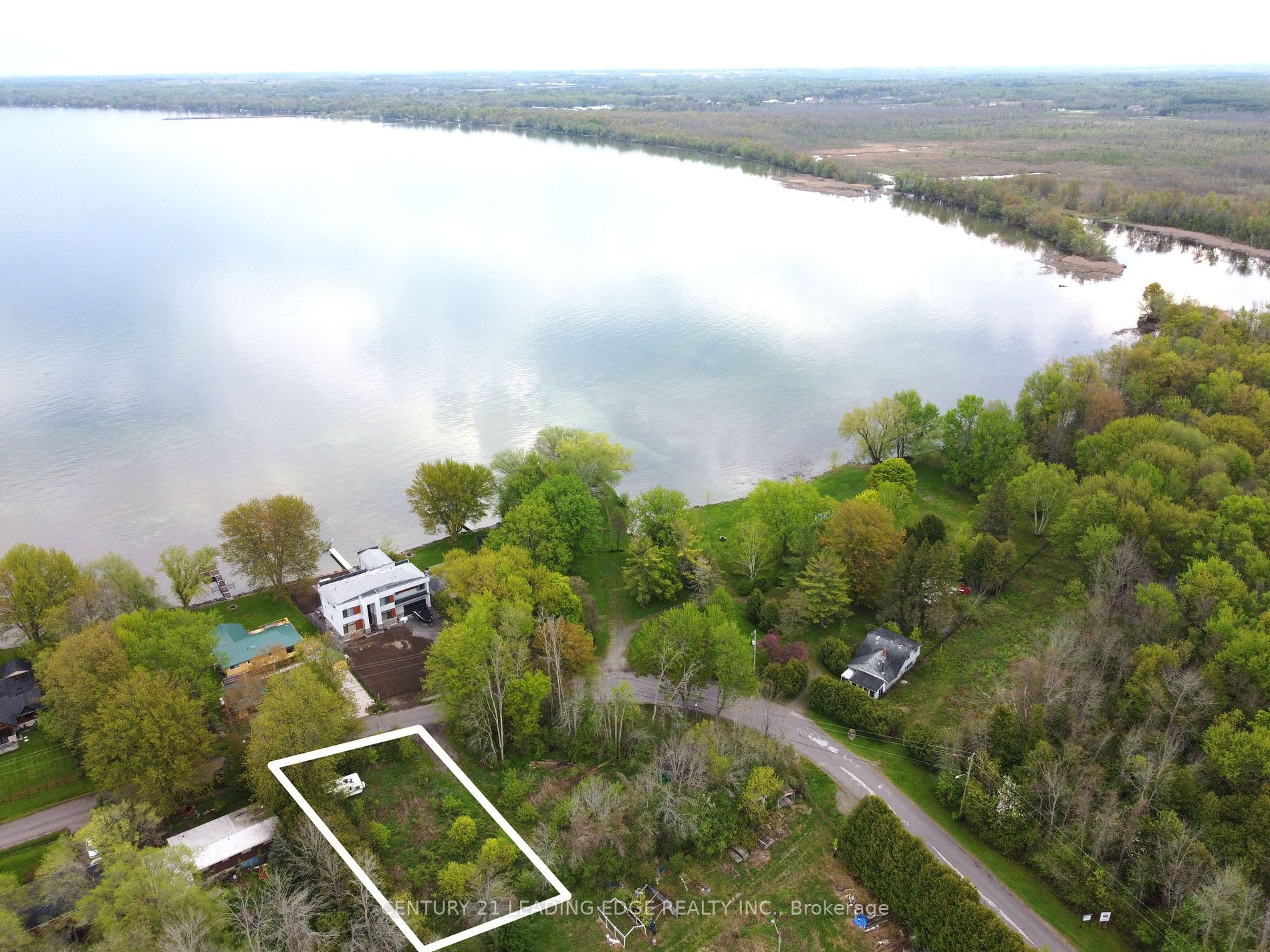 476 Duclos Point Rd