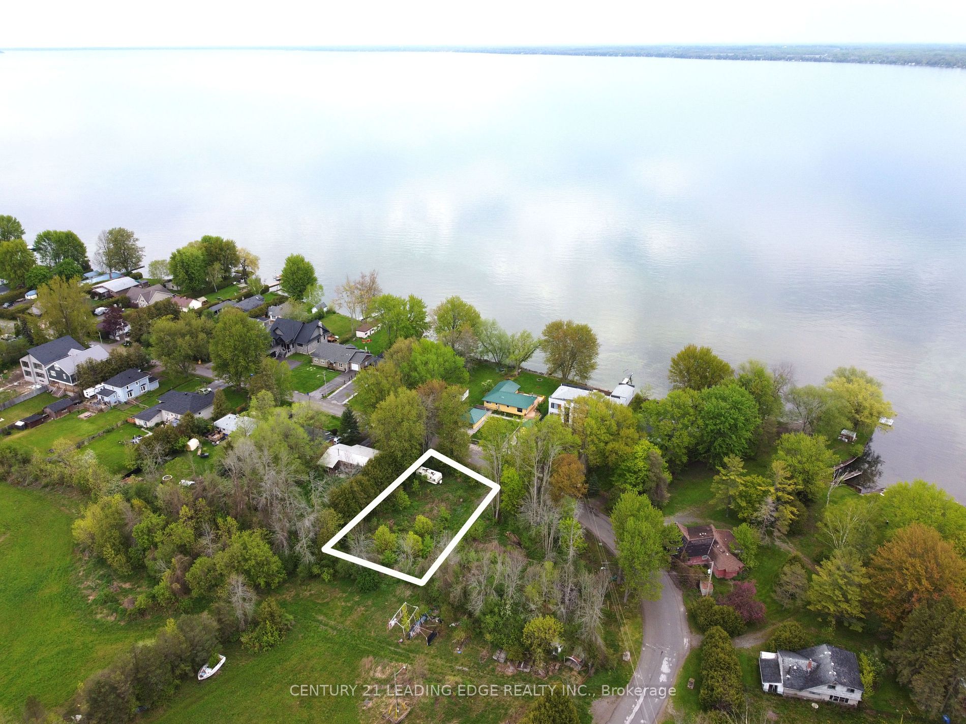 476 Duclos Point Rd