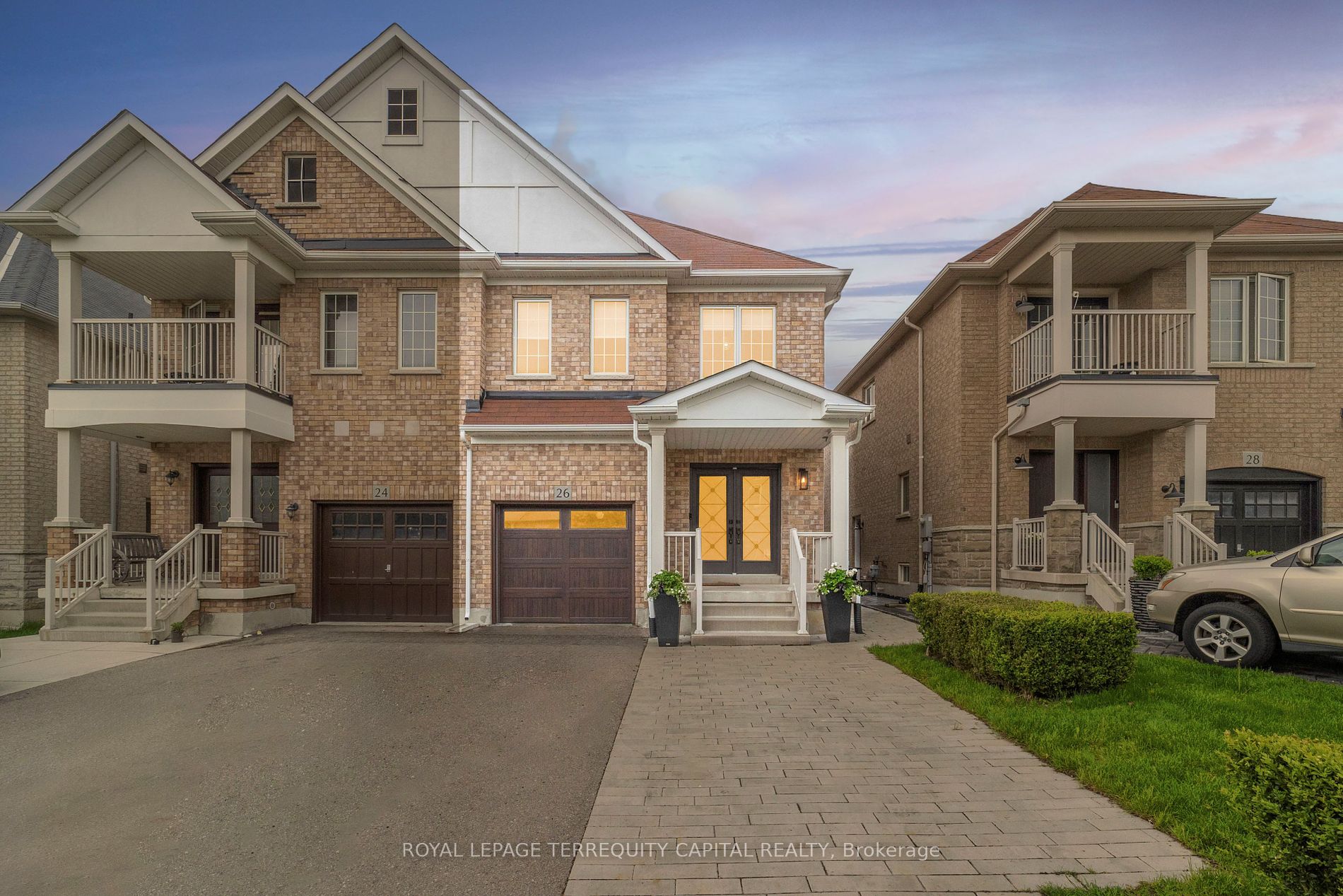 26 Manordale Crescent