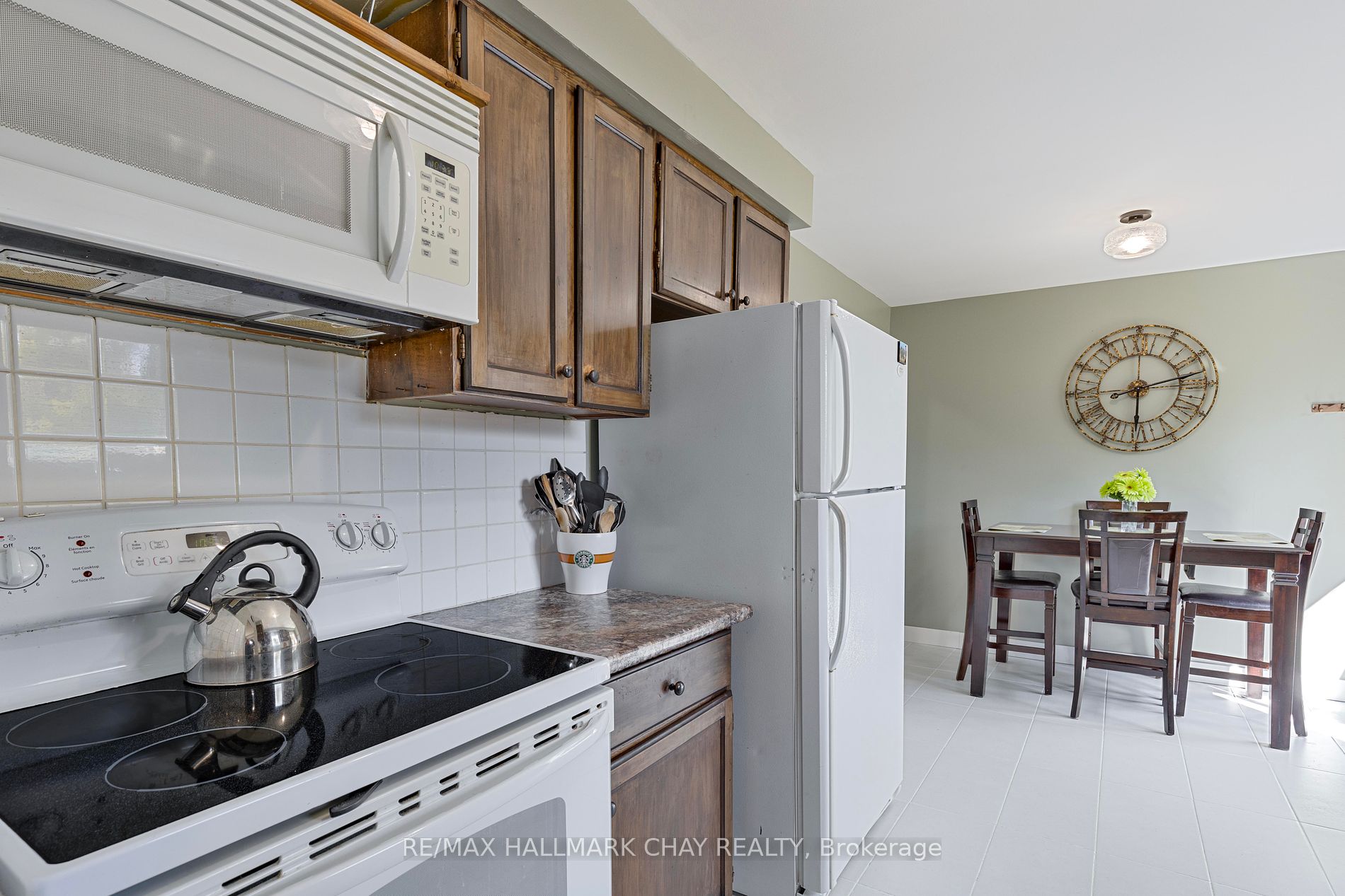 3151 25th Sideroad