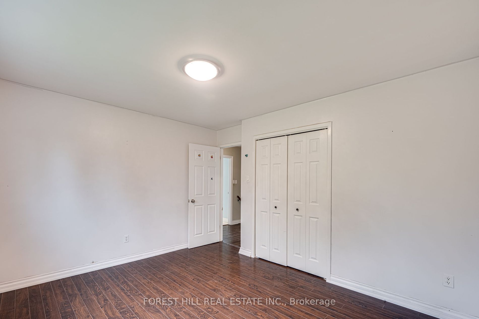 77 Lee Avenue