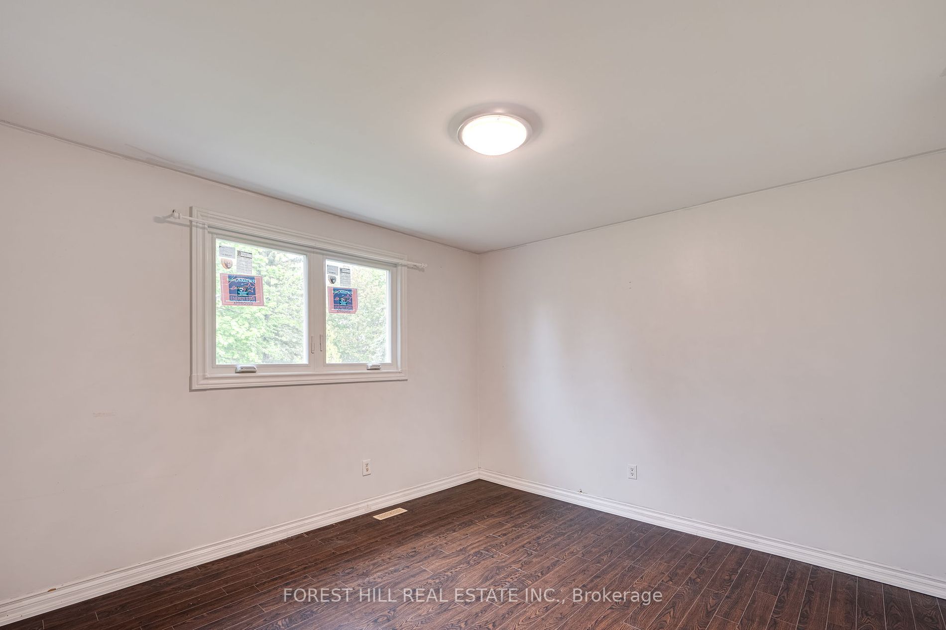 77 Lee Avenue