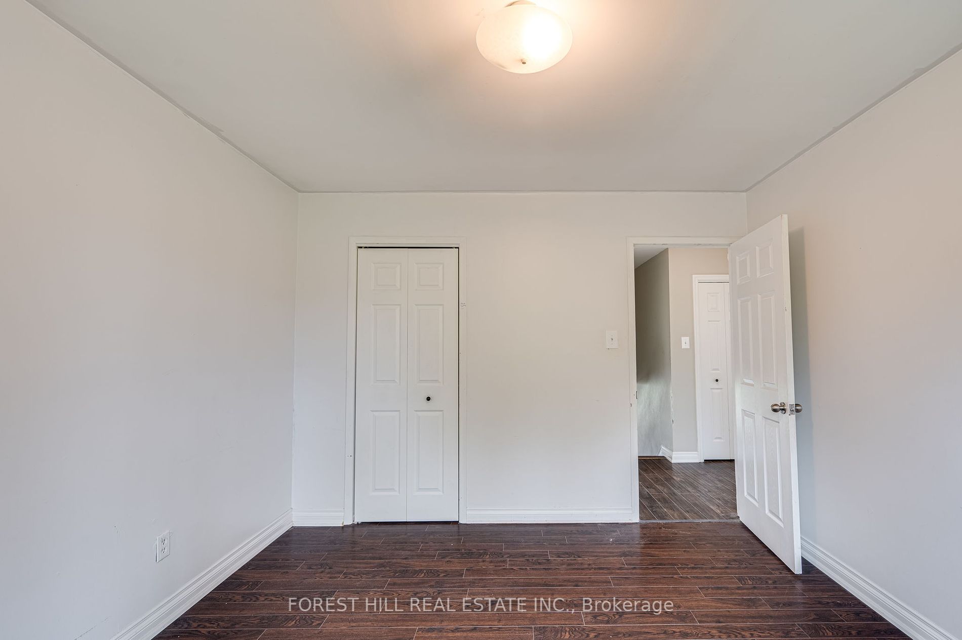 77 Lee Avenue