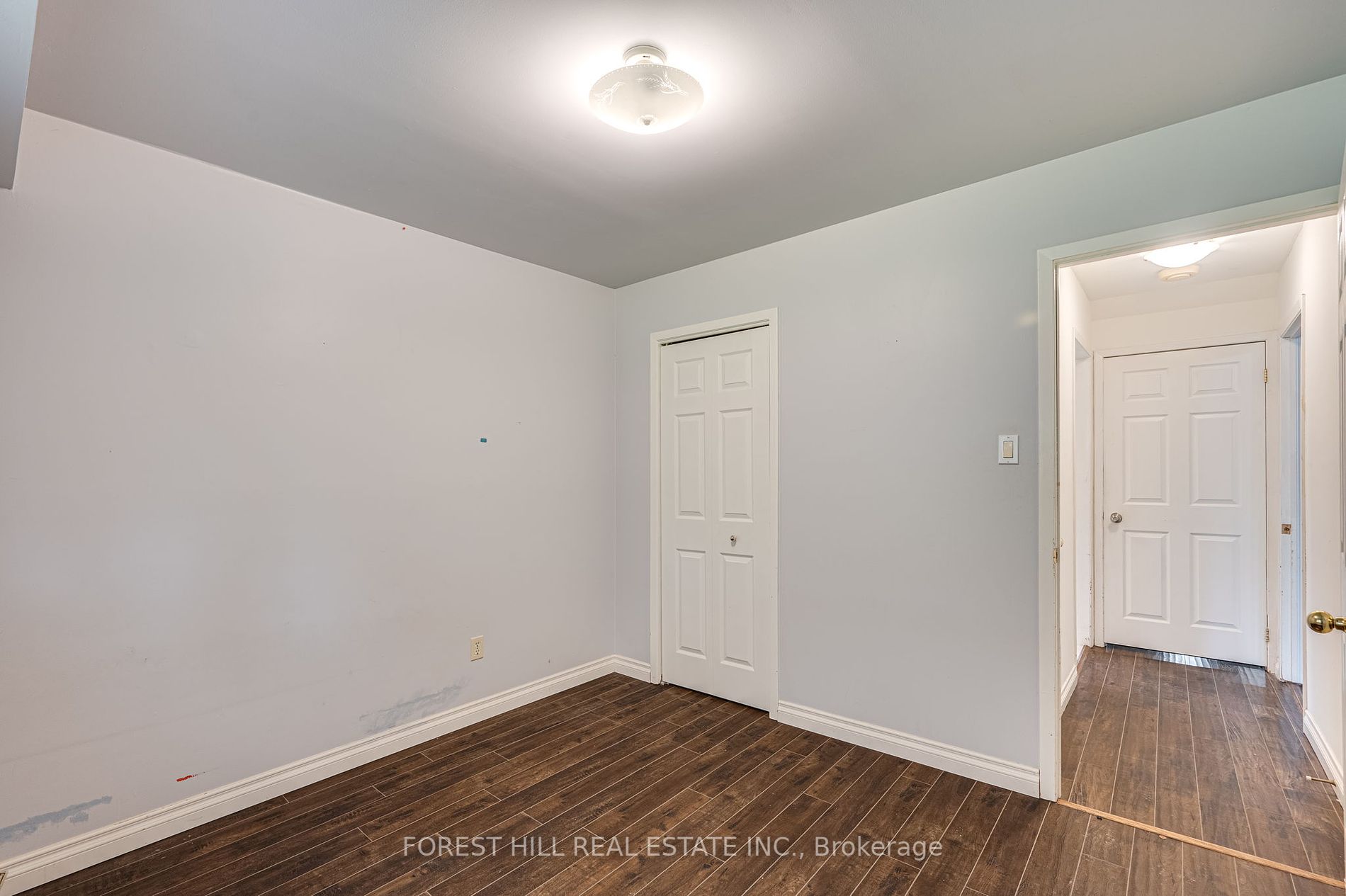 77 Lee Avenue