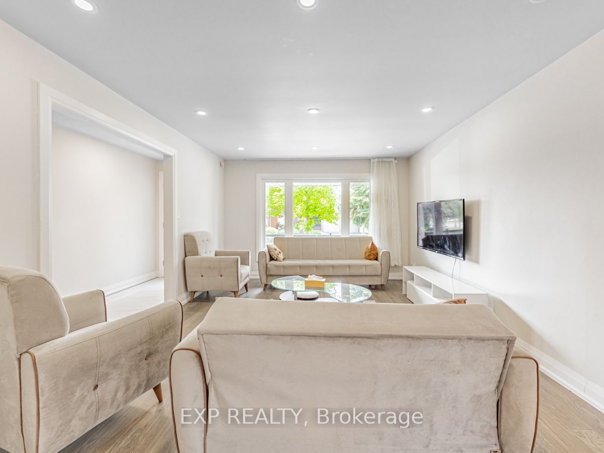 123 Carmen Crescent