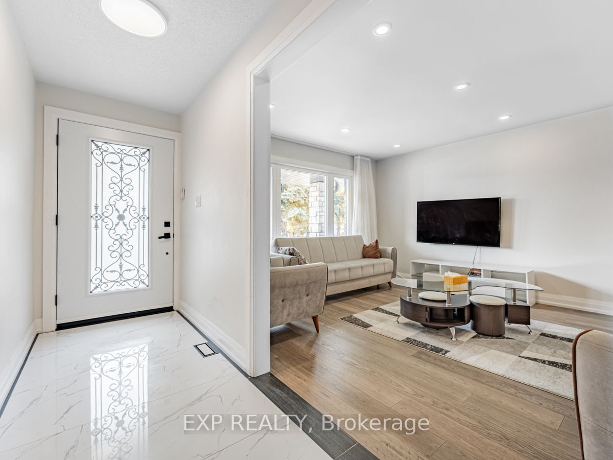 123 Carmen Crescent