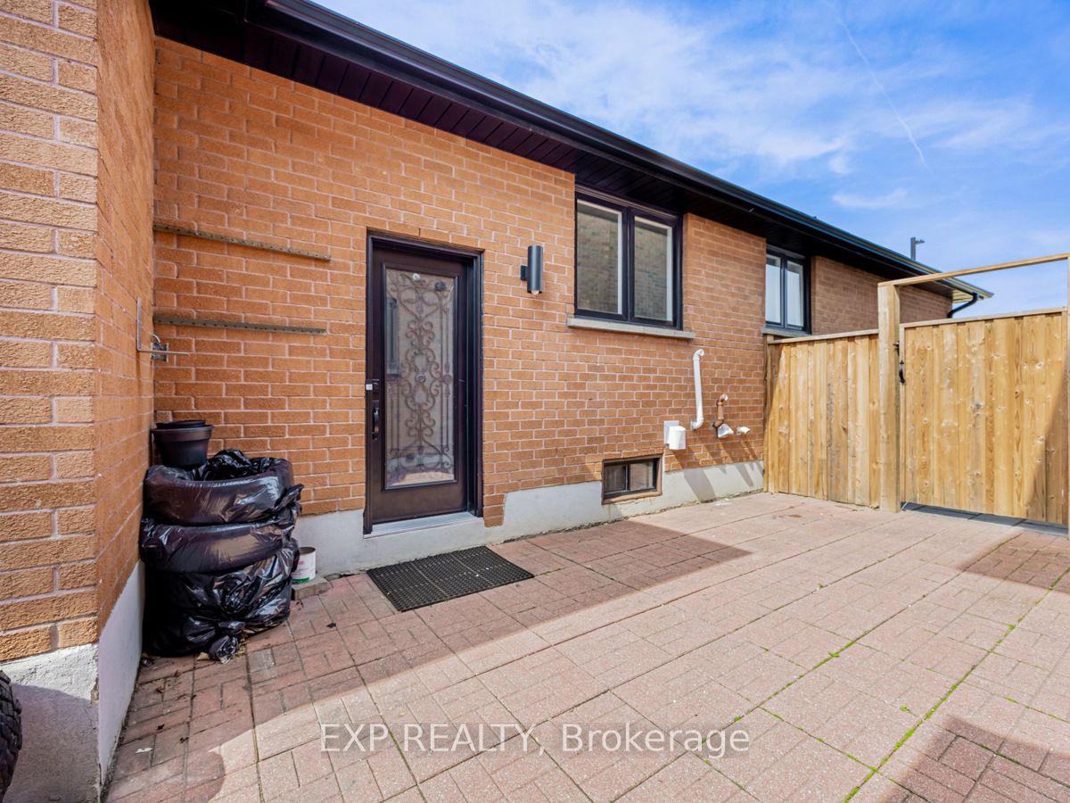 123 Carmen Crescent