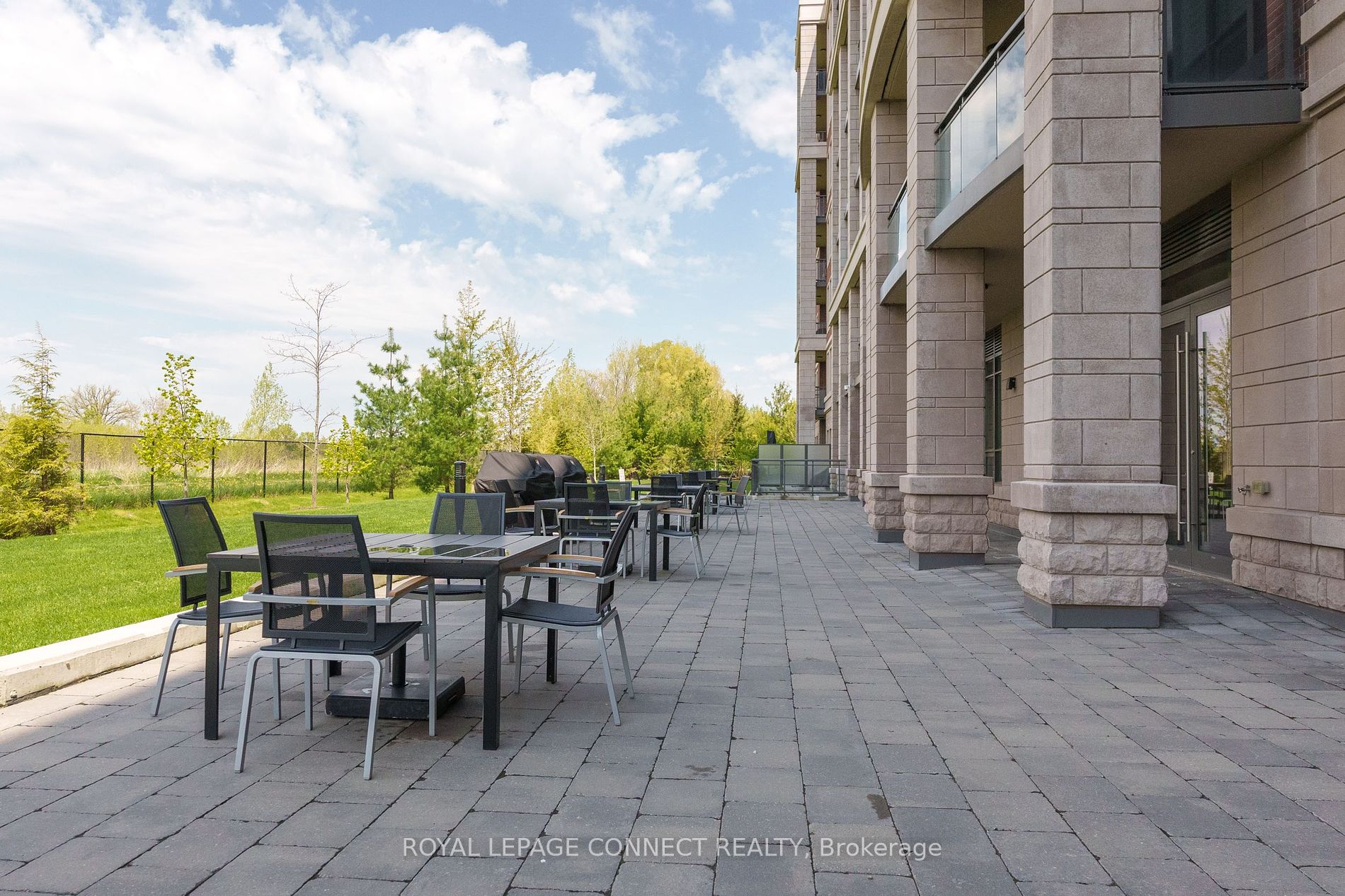 25 Baker Hill Boulevard, #521