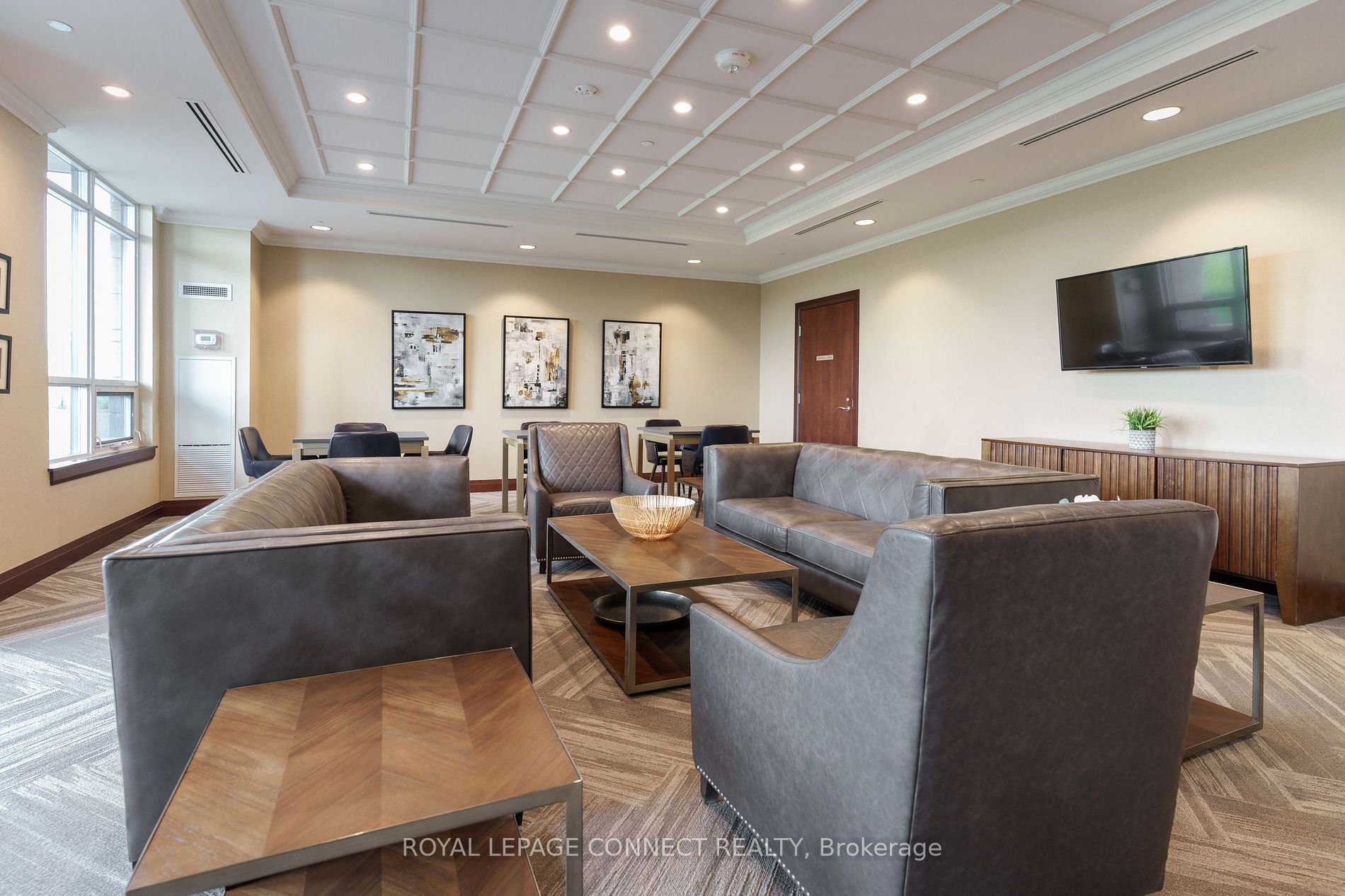 25 Baker Hill Boulevard, #521