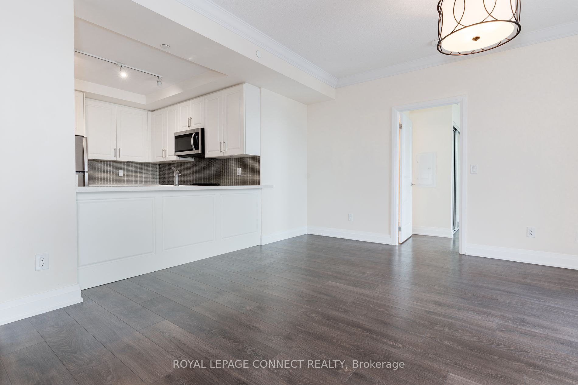 25 Baker Hill Boulevard, #521