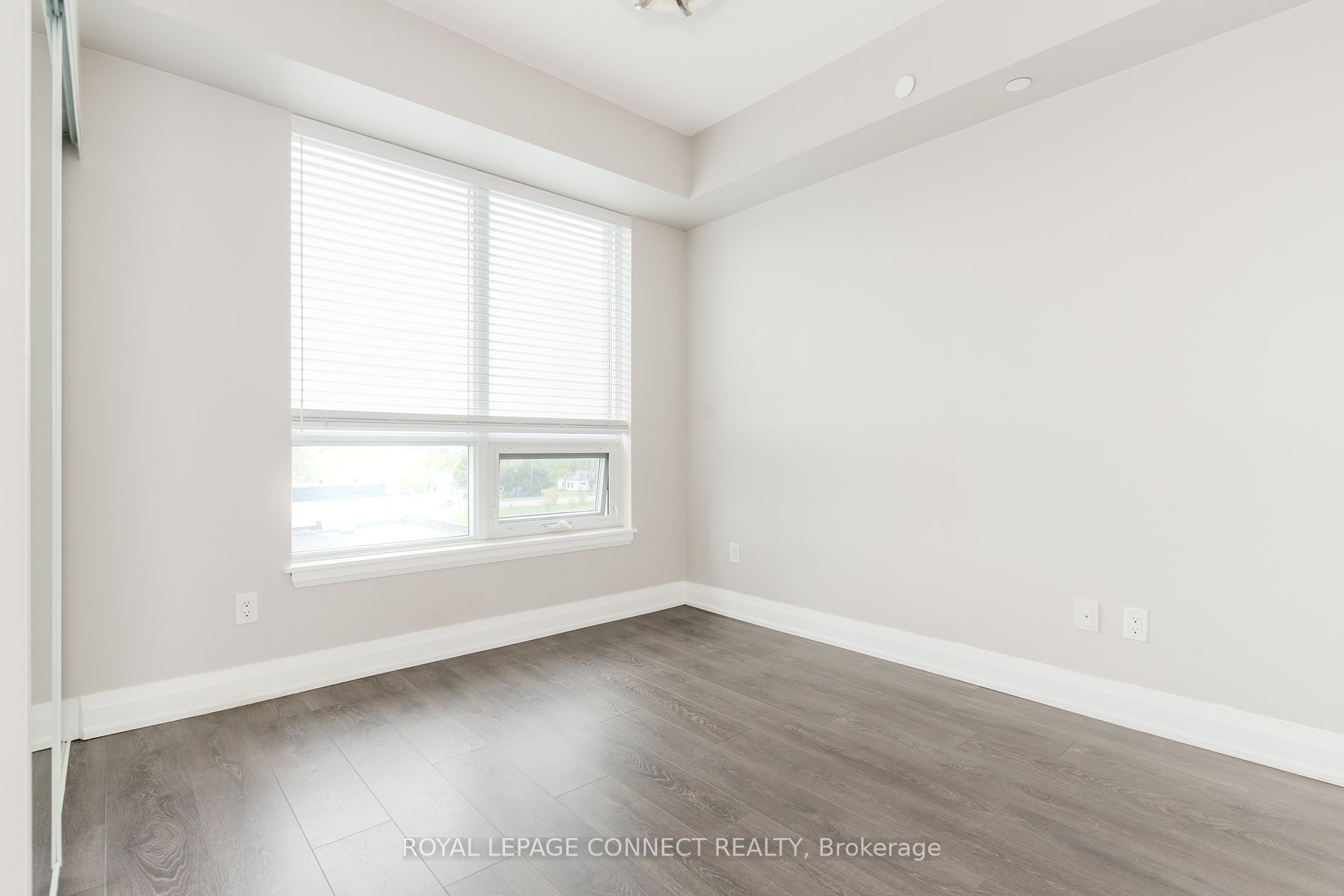 25 Baker Hill Boulevard, #521