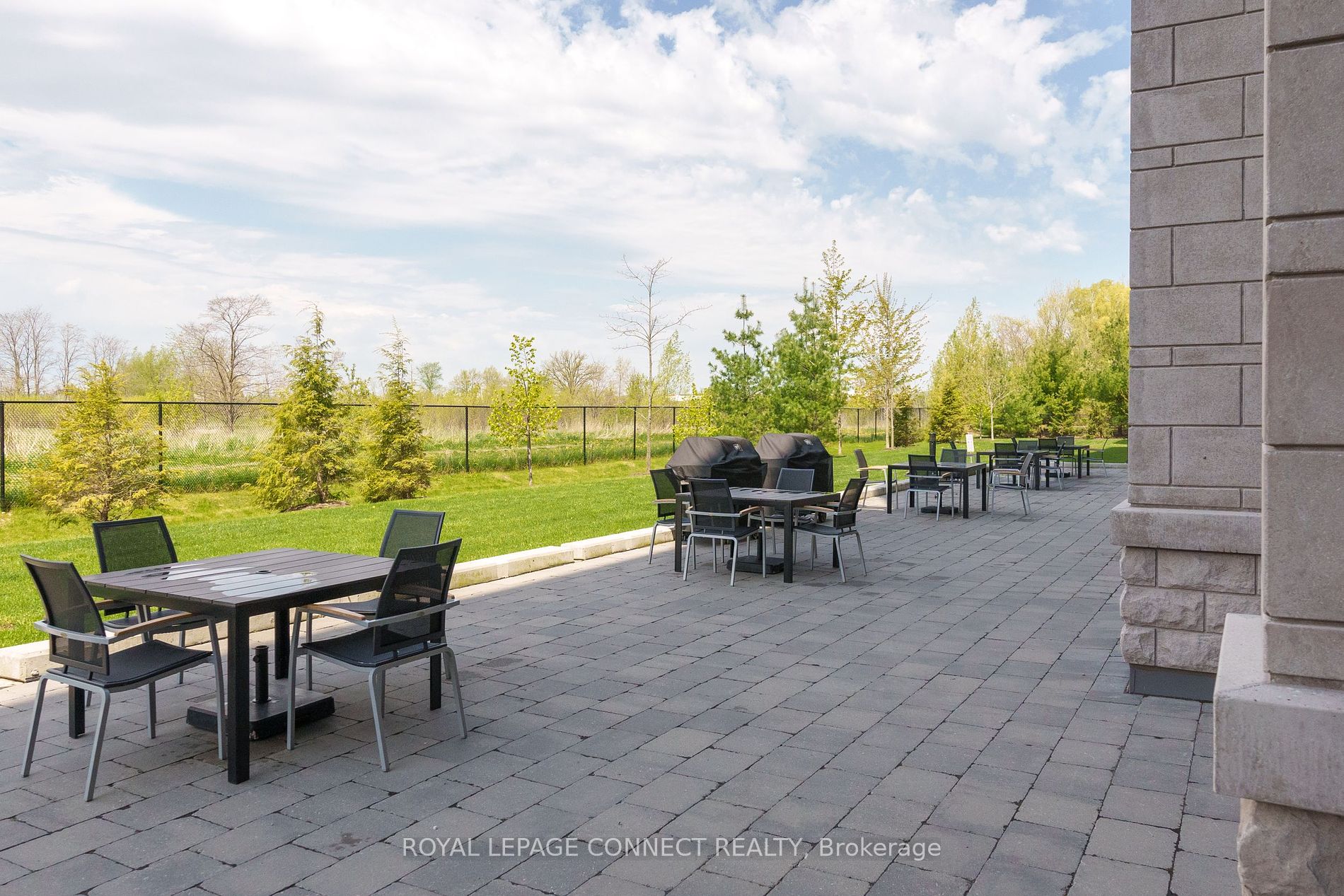 25 Baker Hill Boulevard, #521