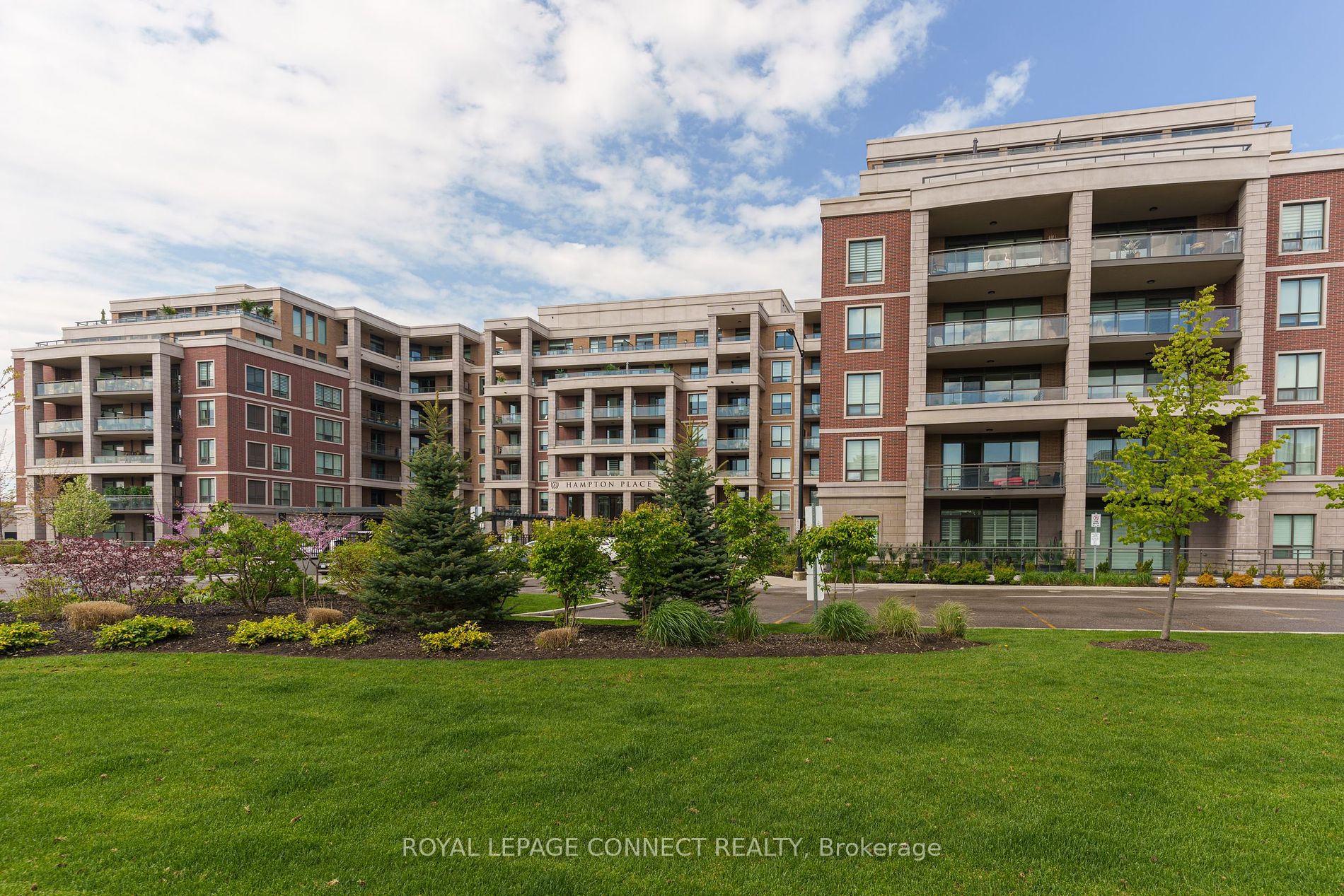 25 Baker Hill Boulevard, #521