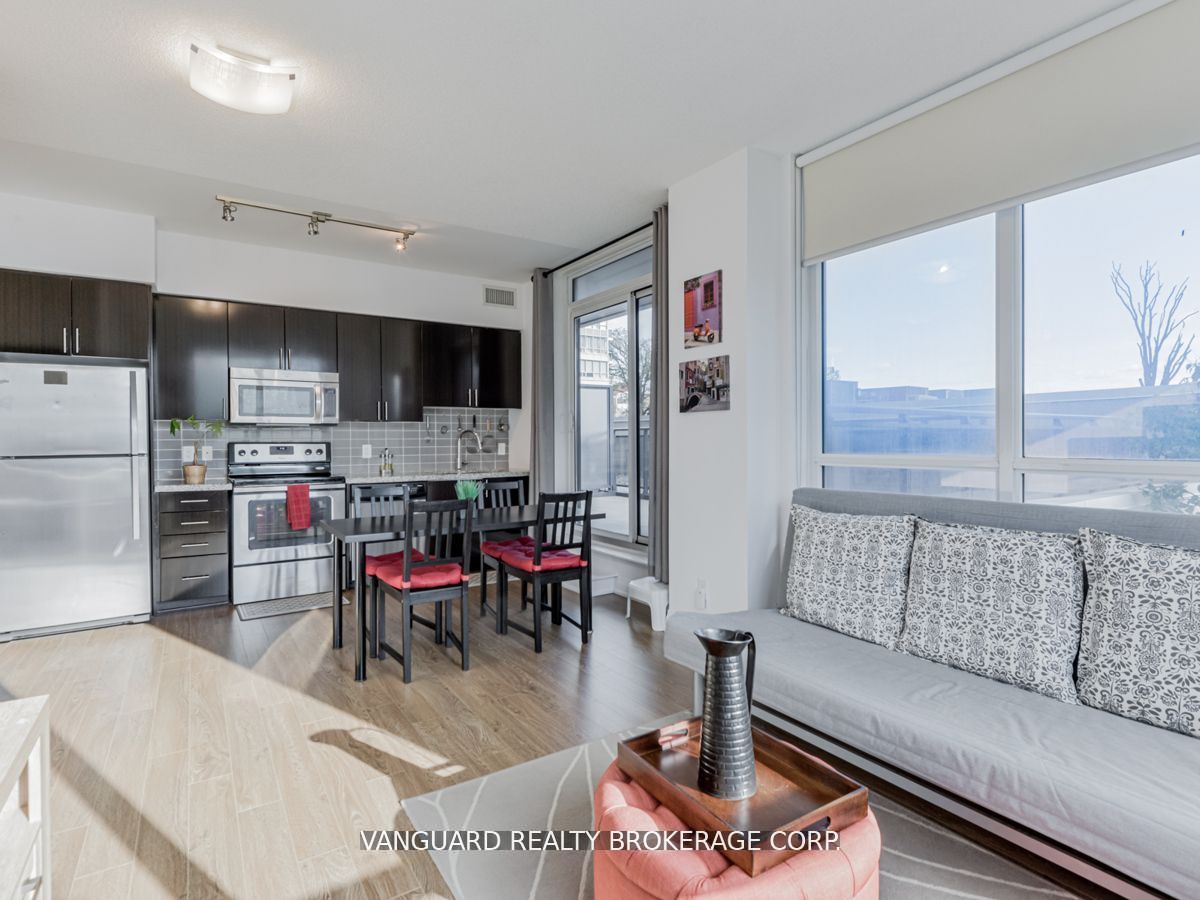 75 North Park Road, #208