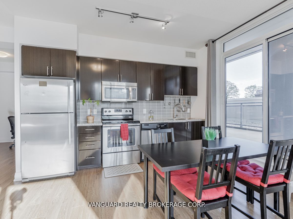 75 North Park Road, #208