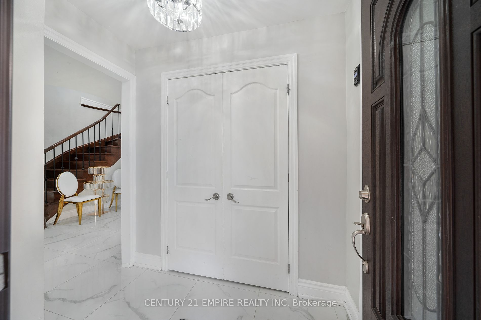 34 Lamp Crescent