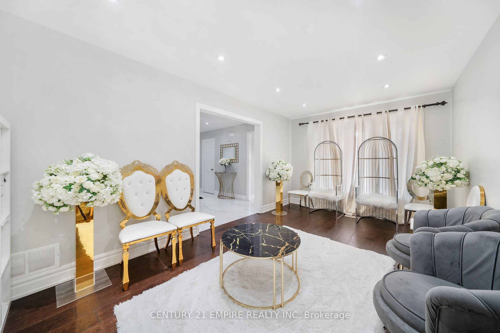 34 Lamp Crescent