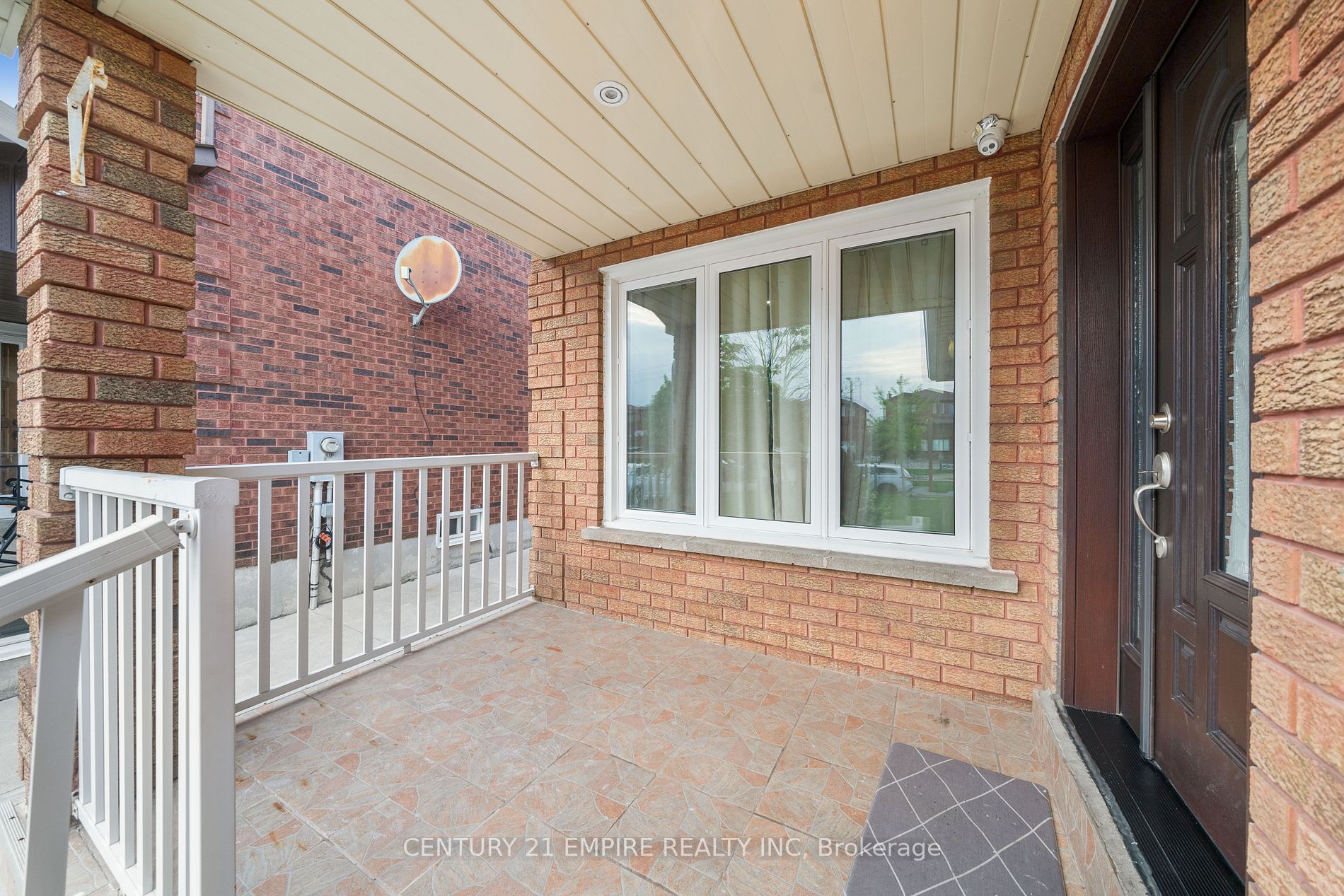 34 Lamp Crescent