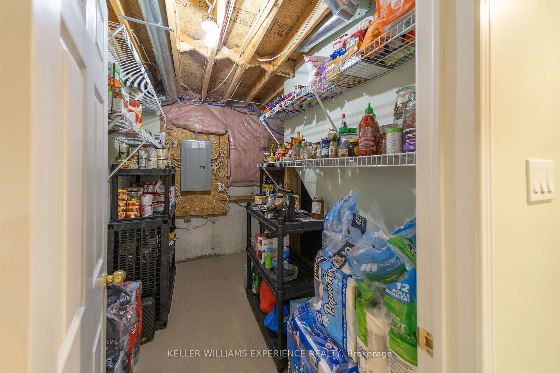 21 Truax Cres