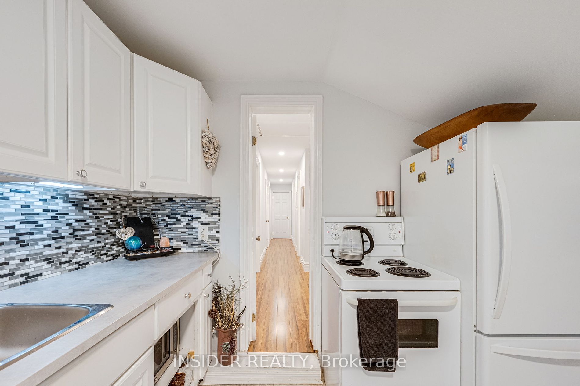 17 Smith Dr